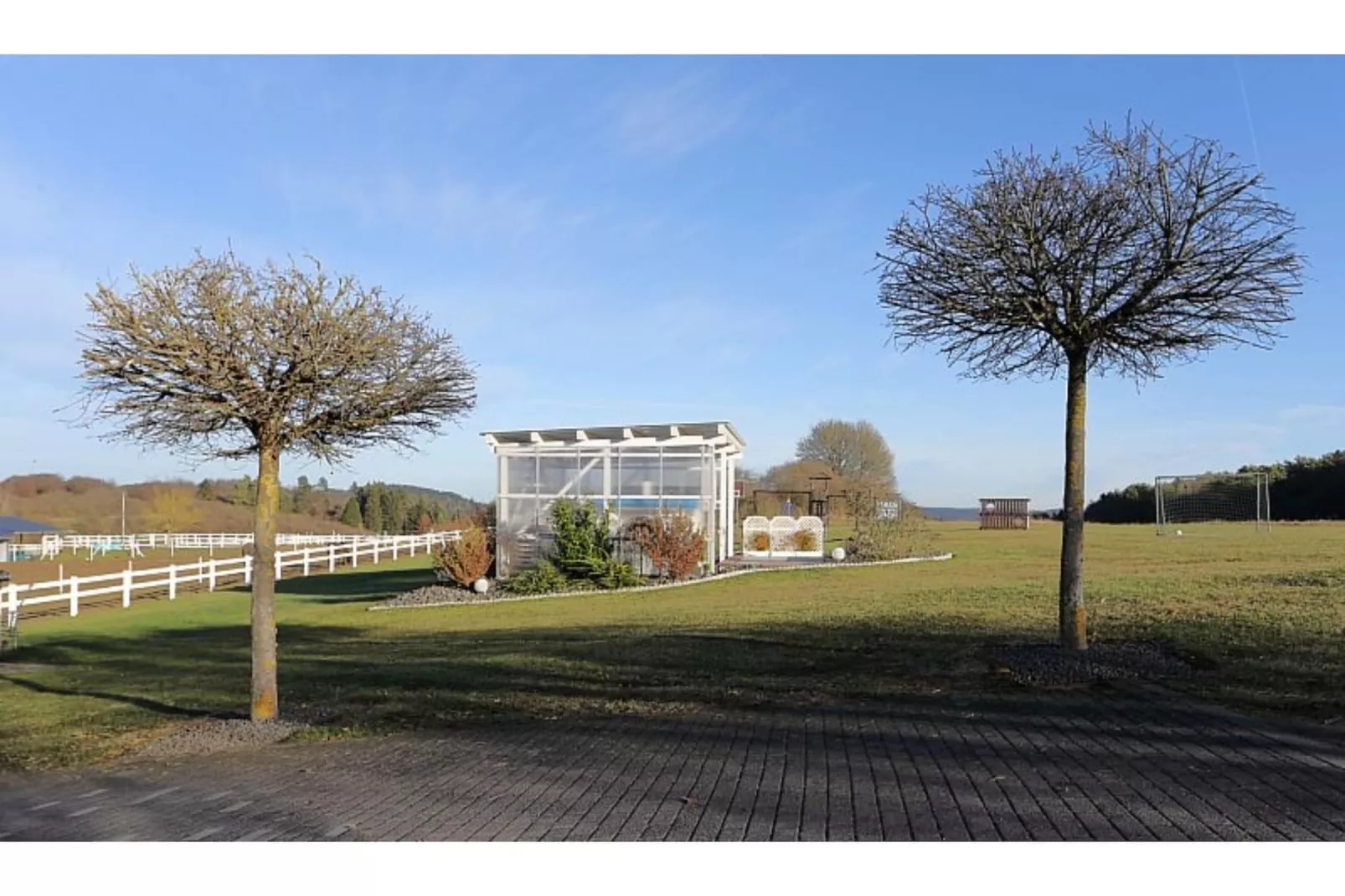 Wohlfühl Ferienhaus Henn Eifelliebe - Parkfaciliteiten