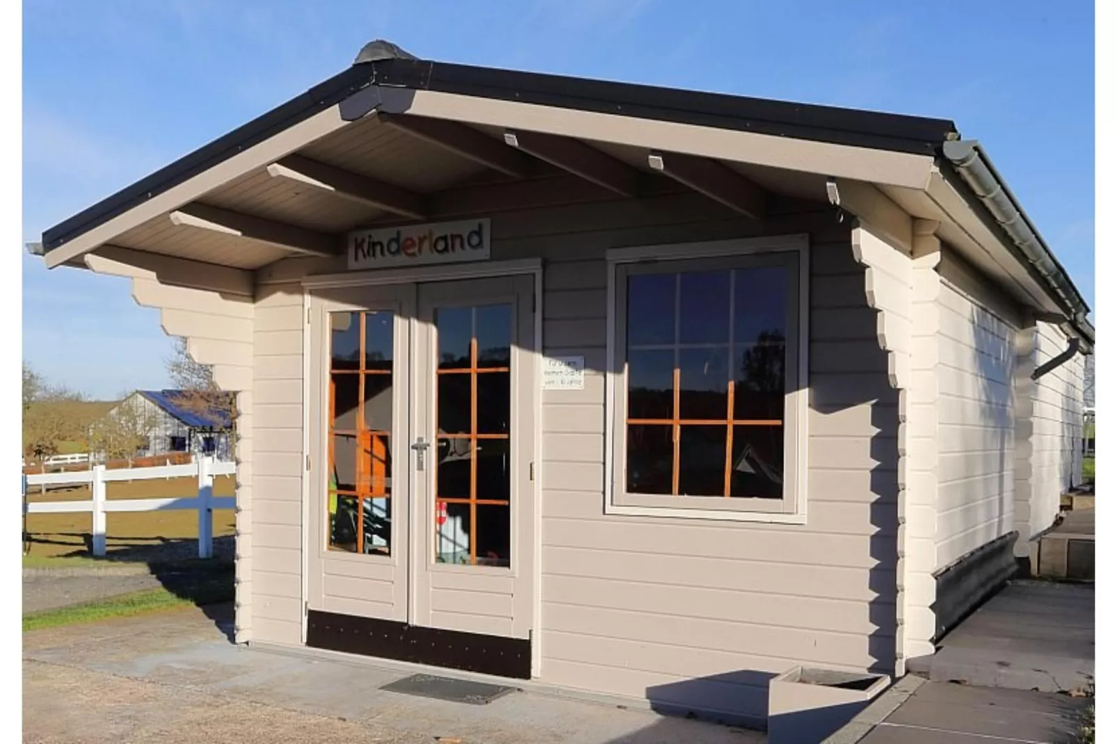 Wohlfühl Ferienhaus Henn Eifelliebe - Parkfaciliteiten