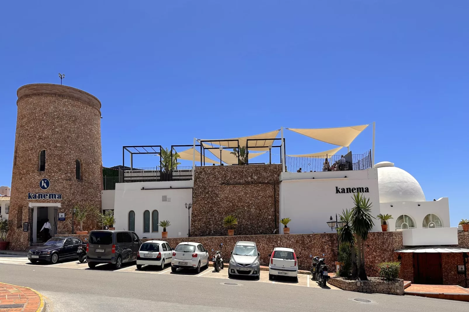 Capuchinos 85 San Juan Capistrano by Casasol - Buitenlucht