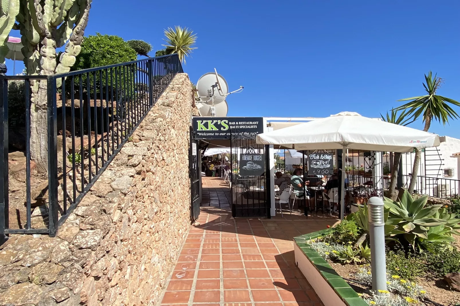 Capuchinos 85 San Juan Capistrano by Casasol - Buitenlucht