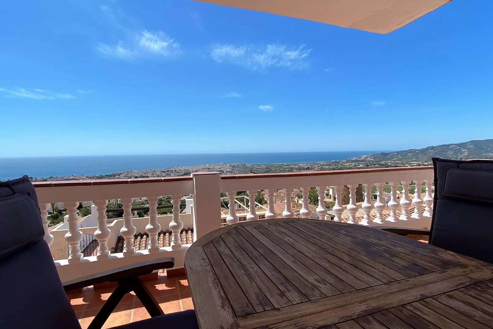 Capuchinos 85 San Juan Capistrano by Casasol - Terras