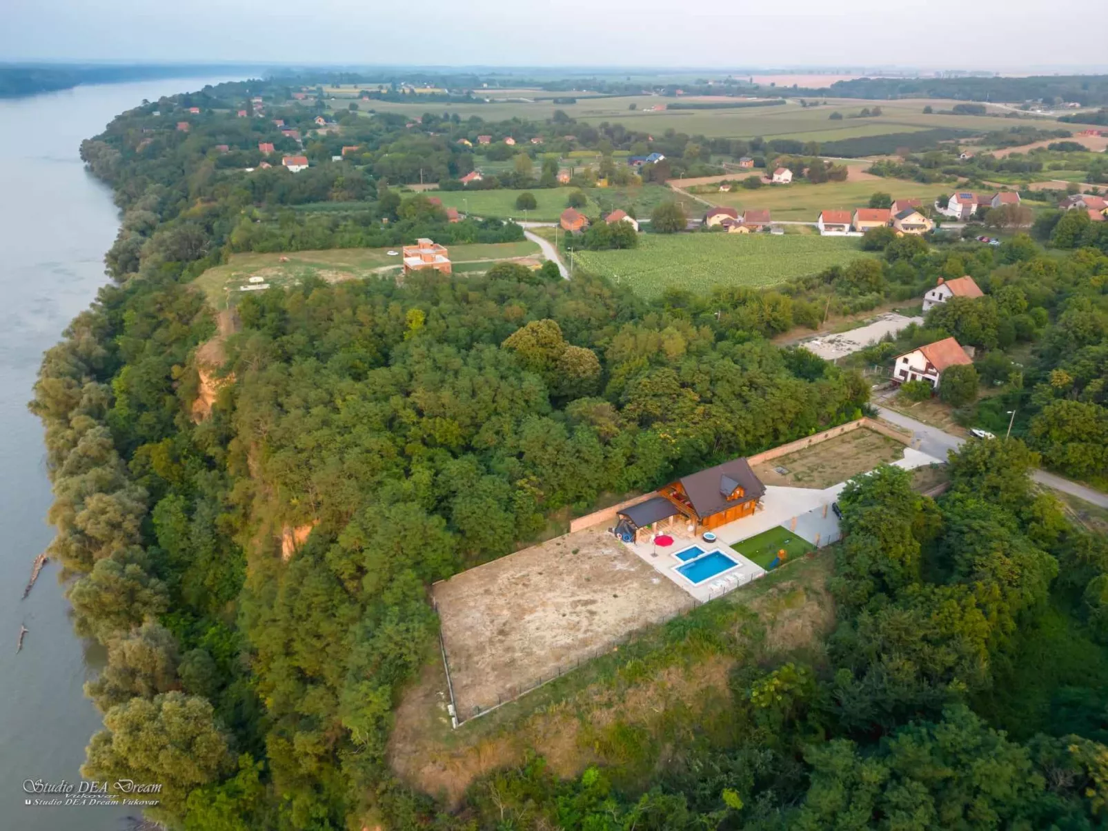 House Drvena kuća Vučedol - Buiten