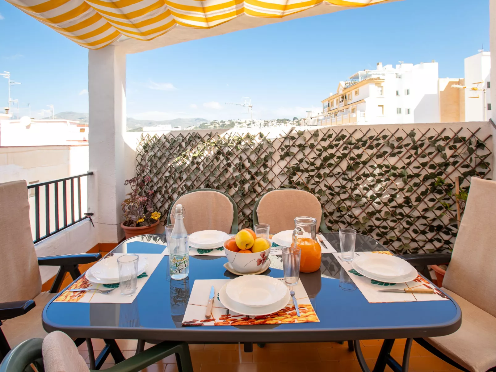 Happy House - Buiten