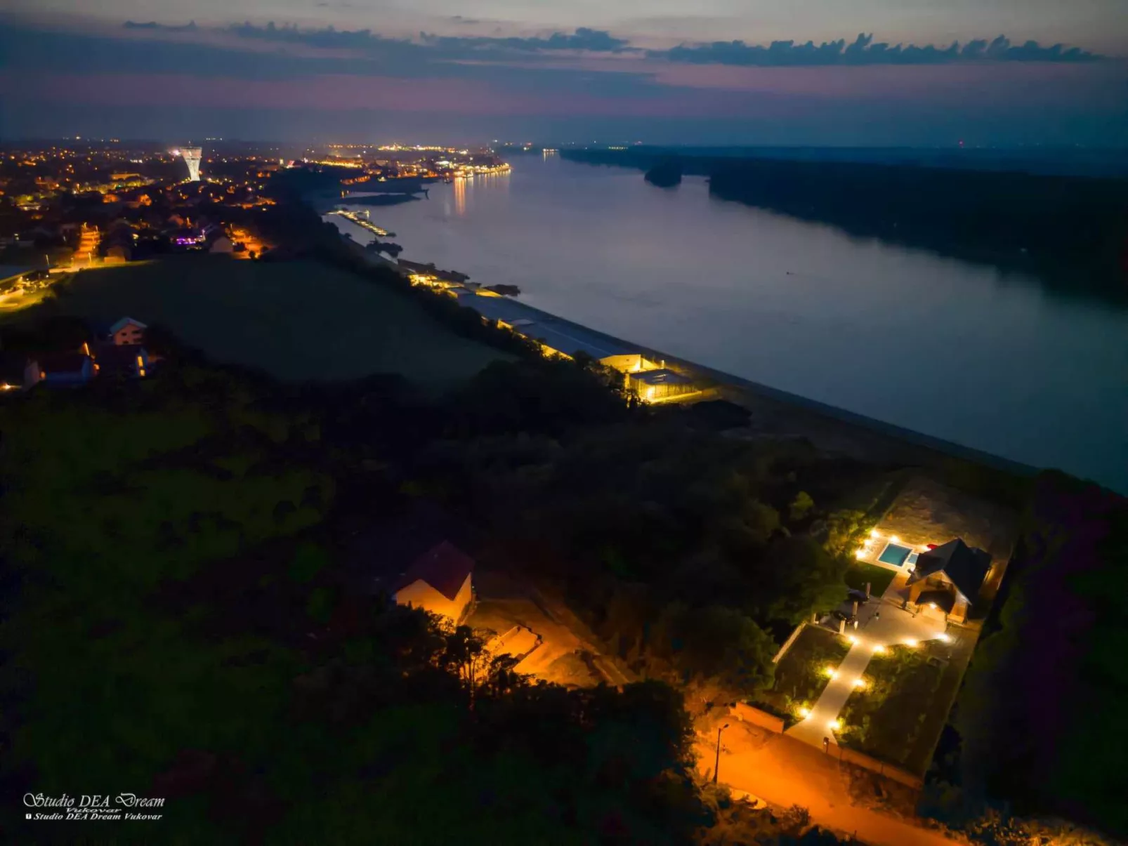 House Drvena kuća Vučedol - Buiten