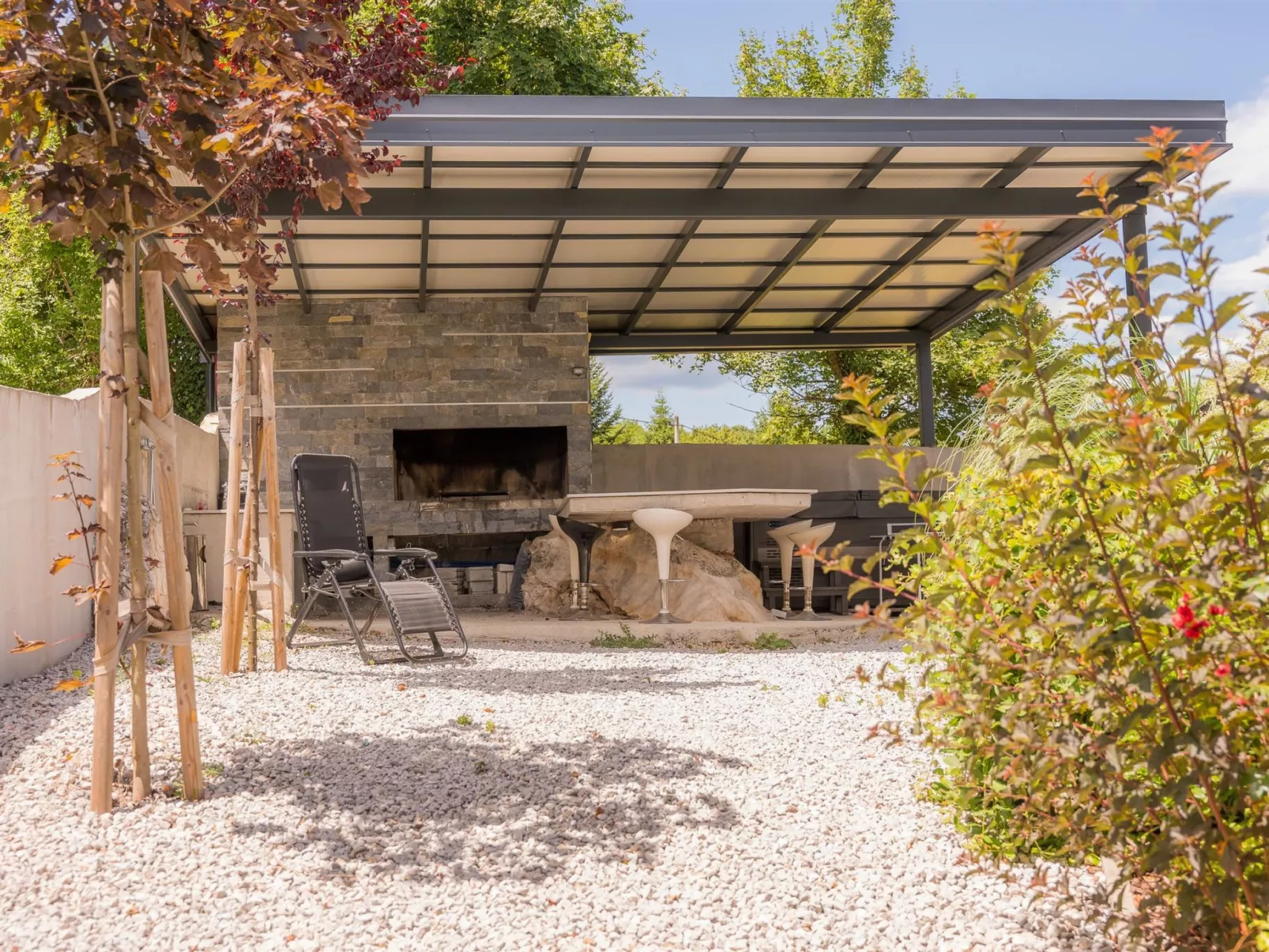 Riverside House Idila - Buiten