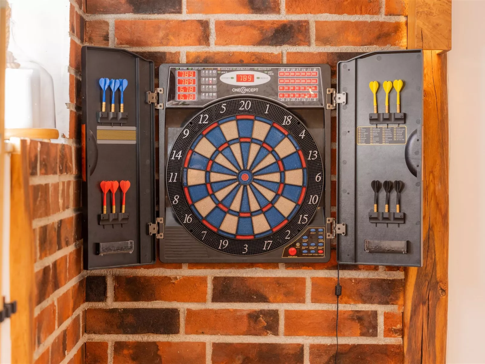 House Tri srca - Binnen