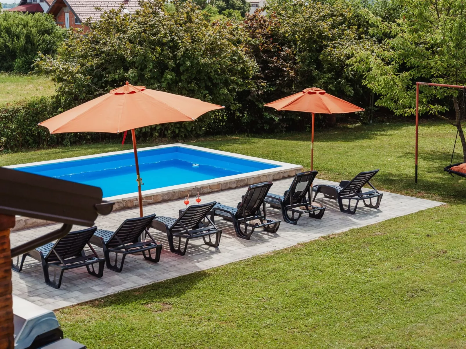 House Dugo Selo M&A - Buiten