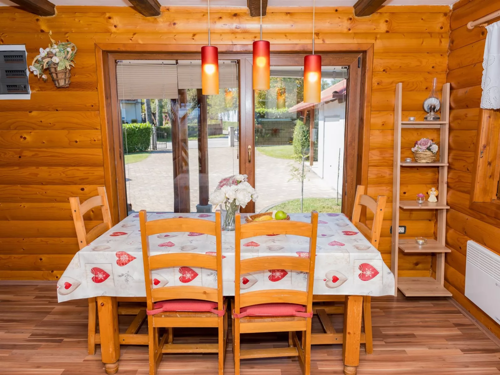 Holiday house Val - Binnen