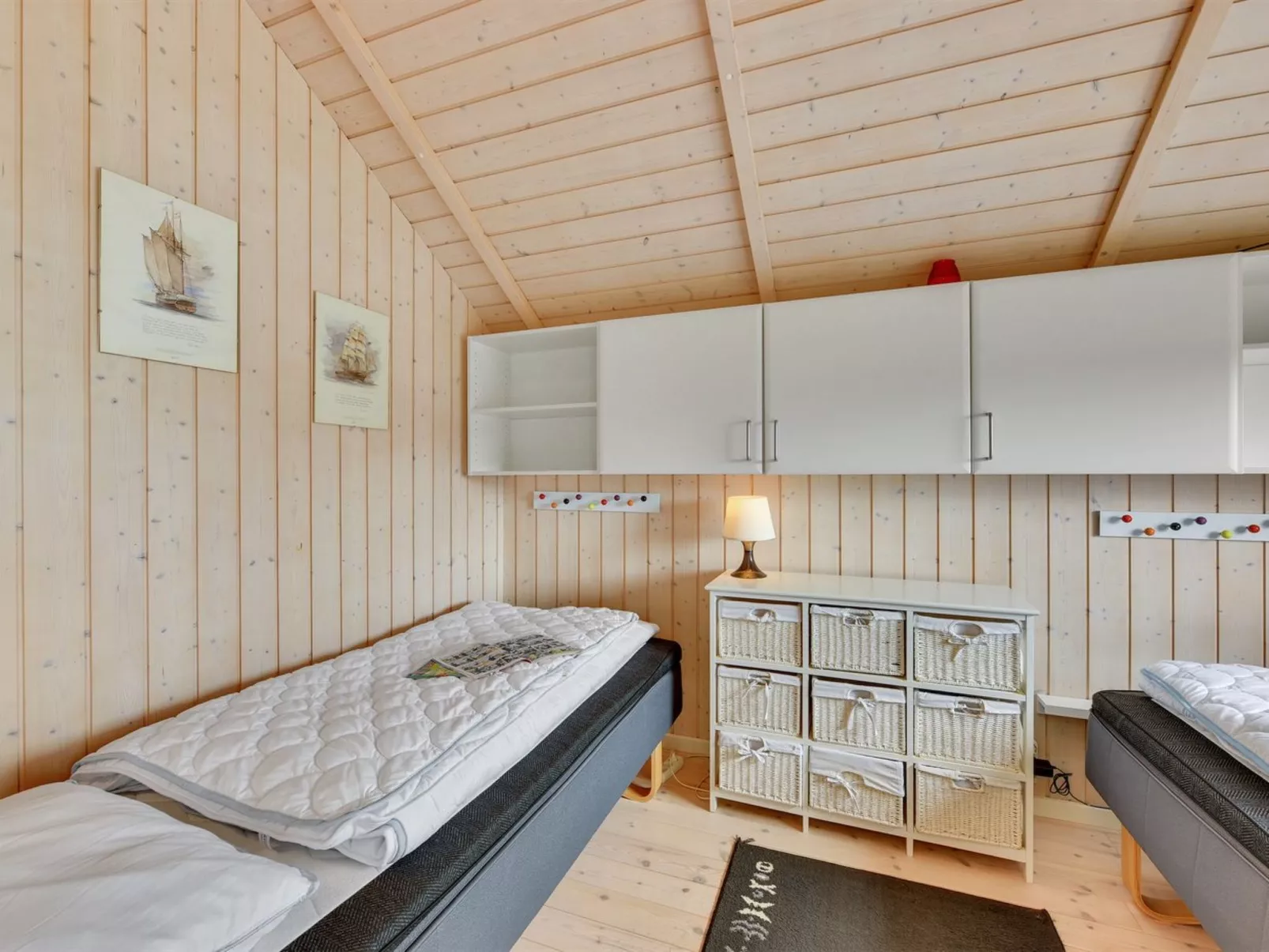 "Finnja" - 400m from the sea - Binnen