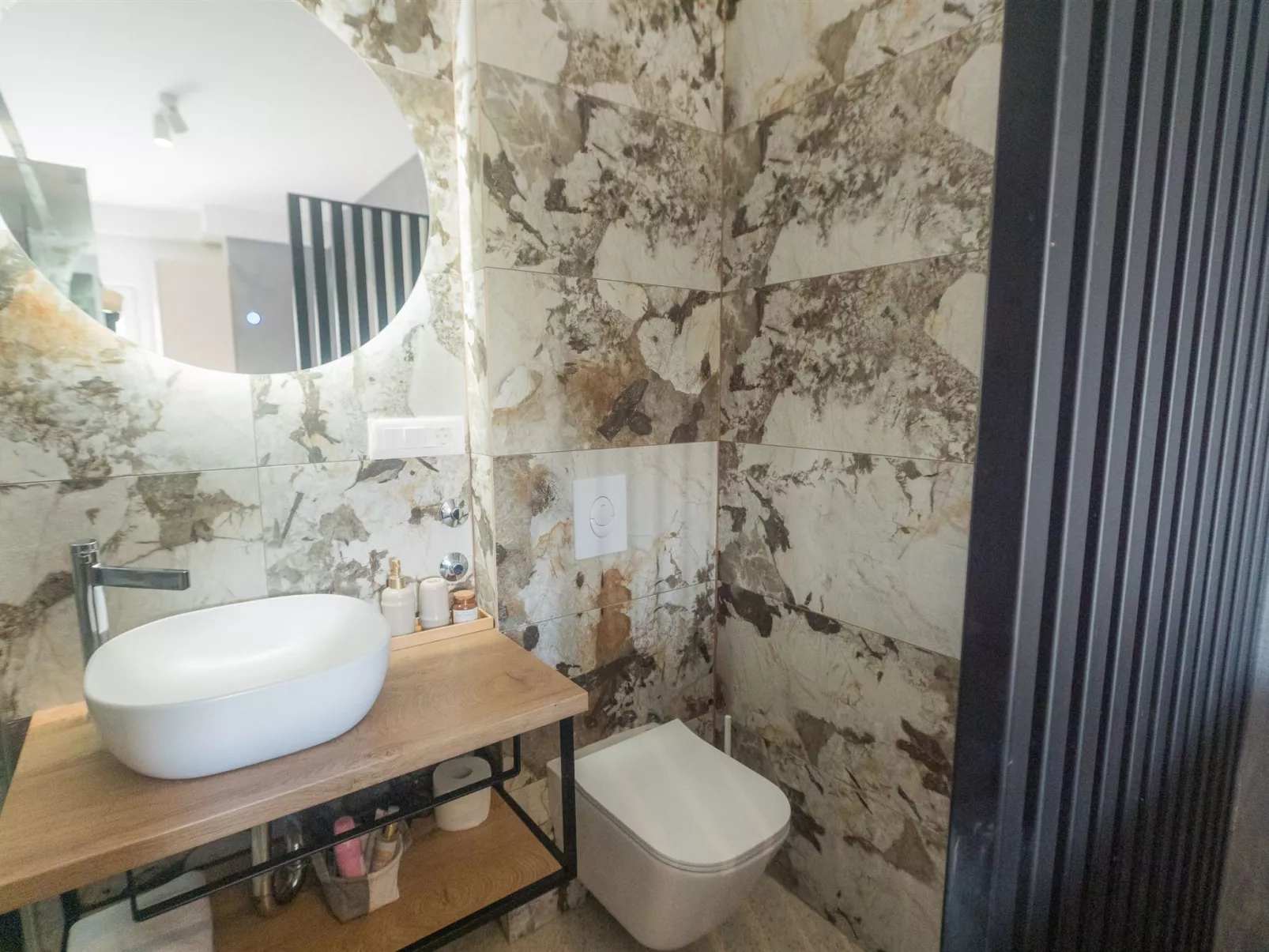 Riverside House Idila - Binnen