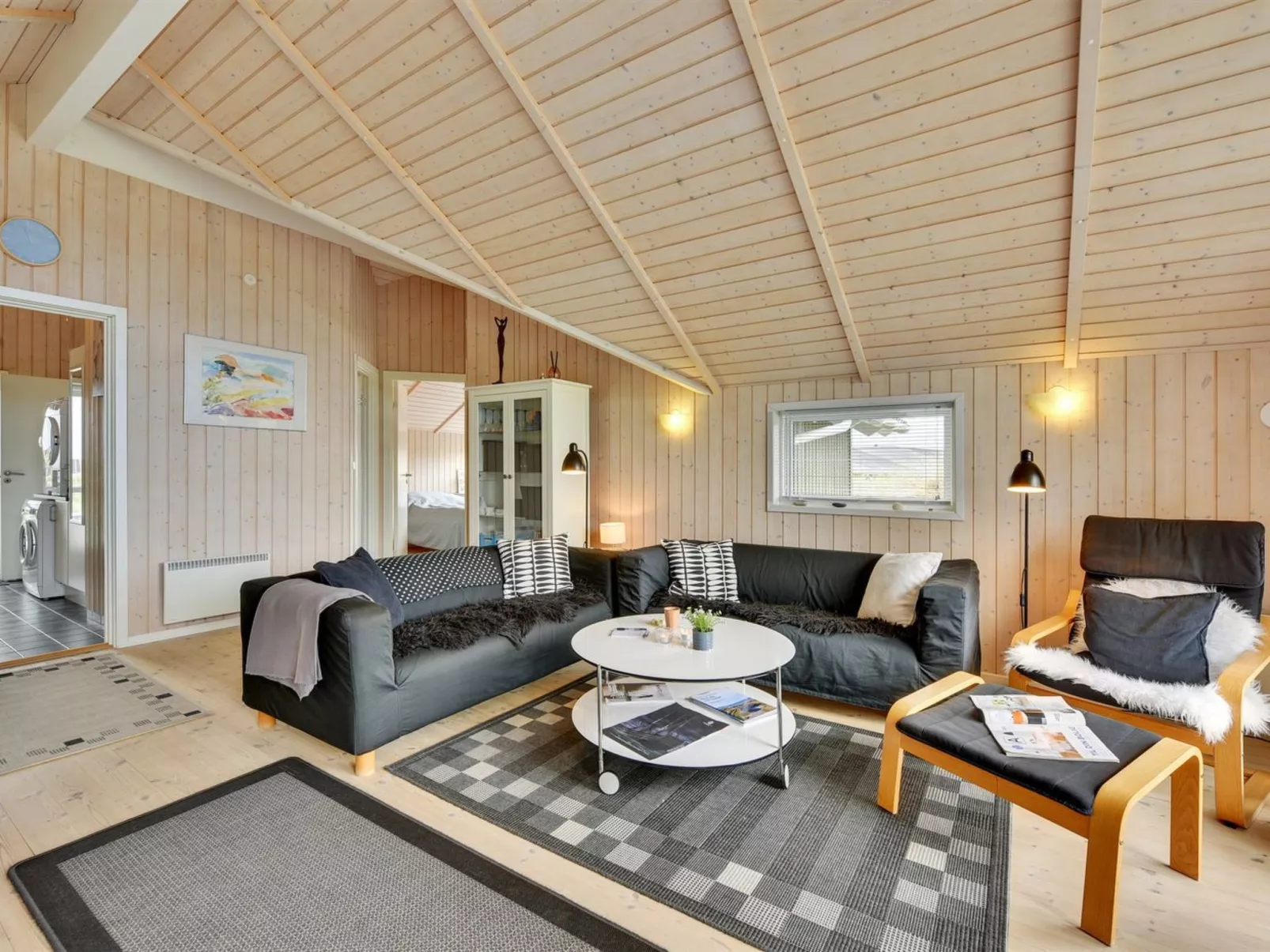 "Finnja" - 400m from the sea - Binnen