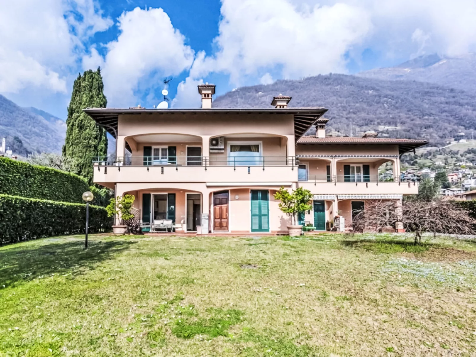 Casa Molgisio - Buiten