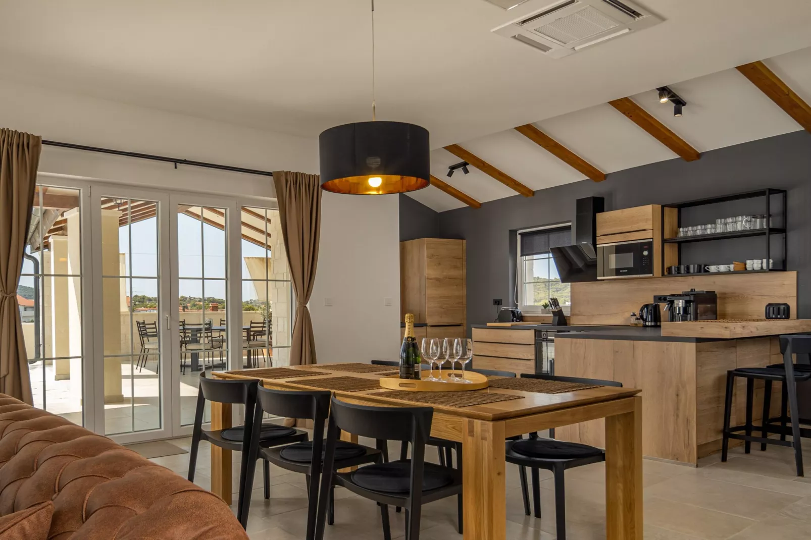 VILLA ROYAL STONE - Keuken