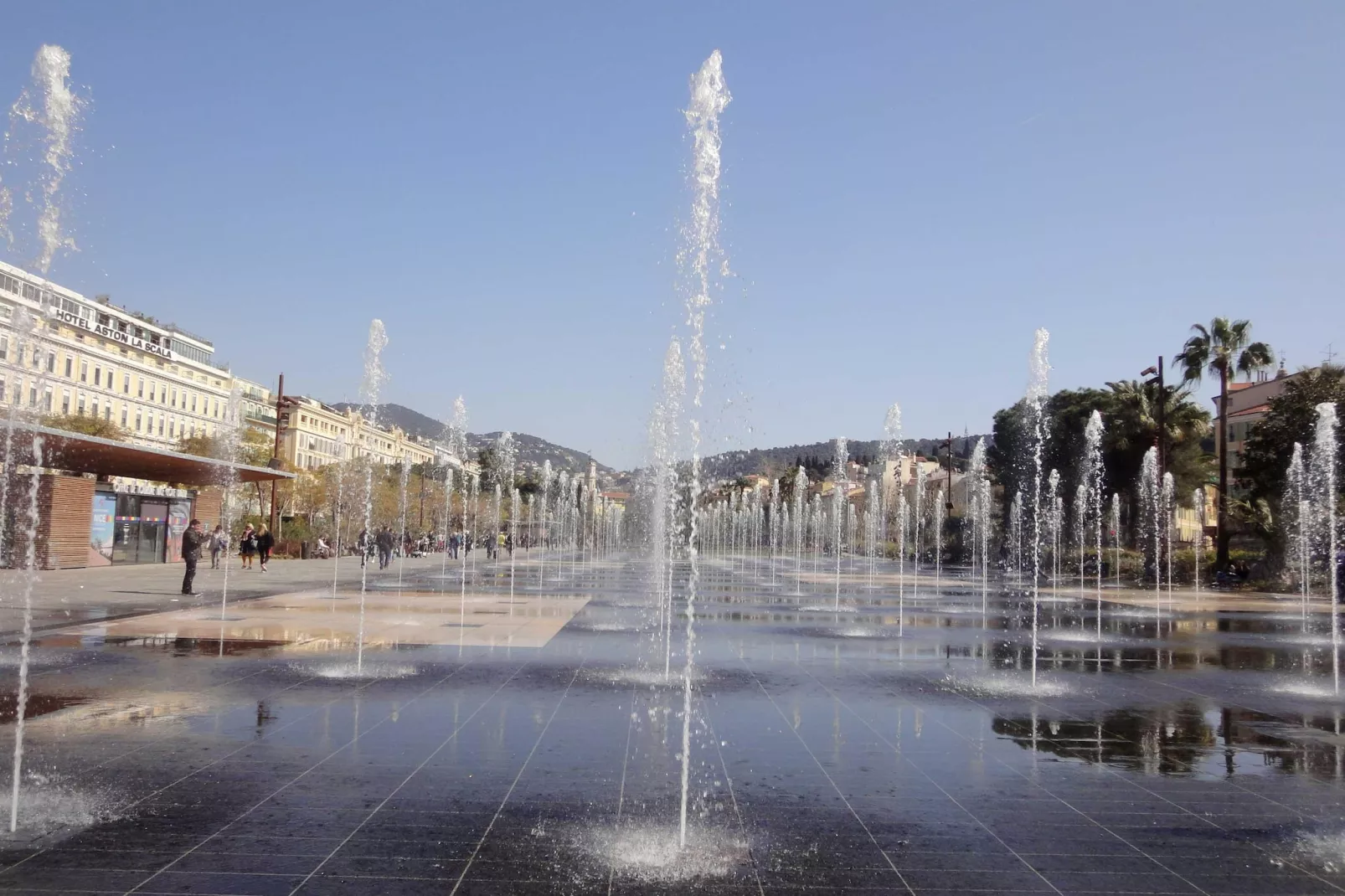 L'Eugénie - Gebieden zomer 20km