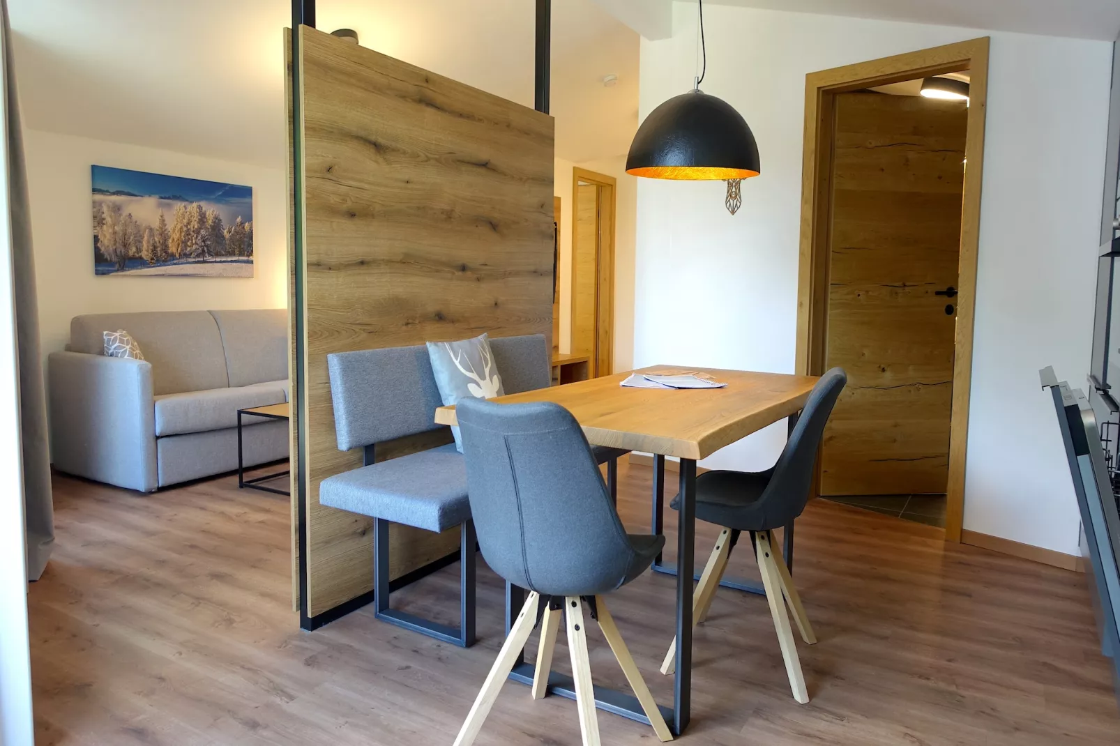 Bergzeit Penthouse - Eetkamer