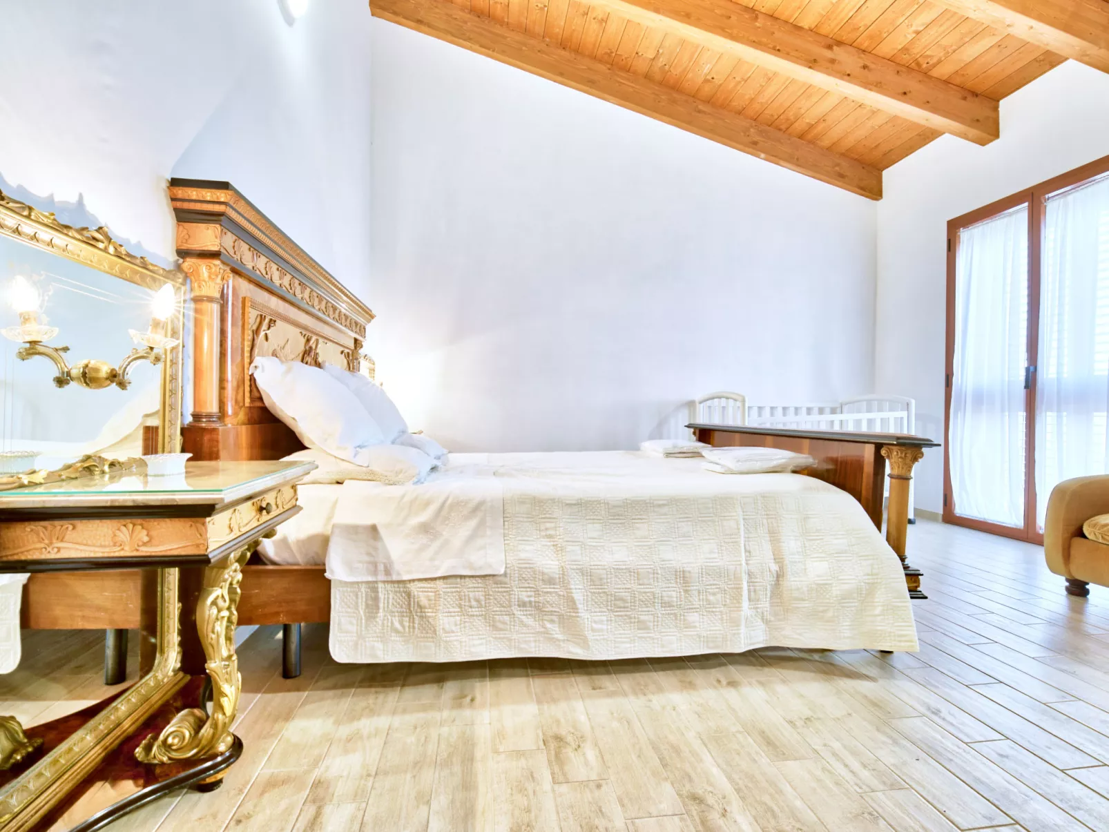 La casa del vino - Binnen