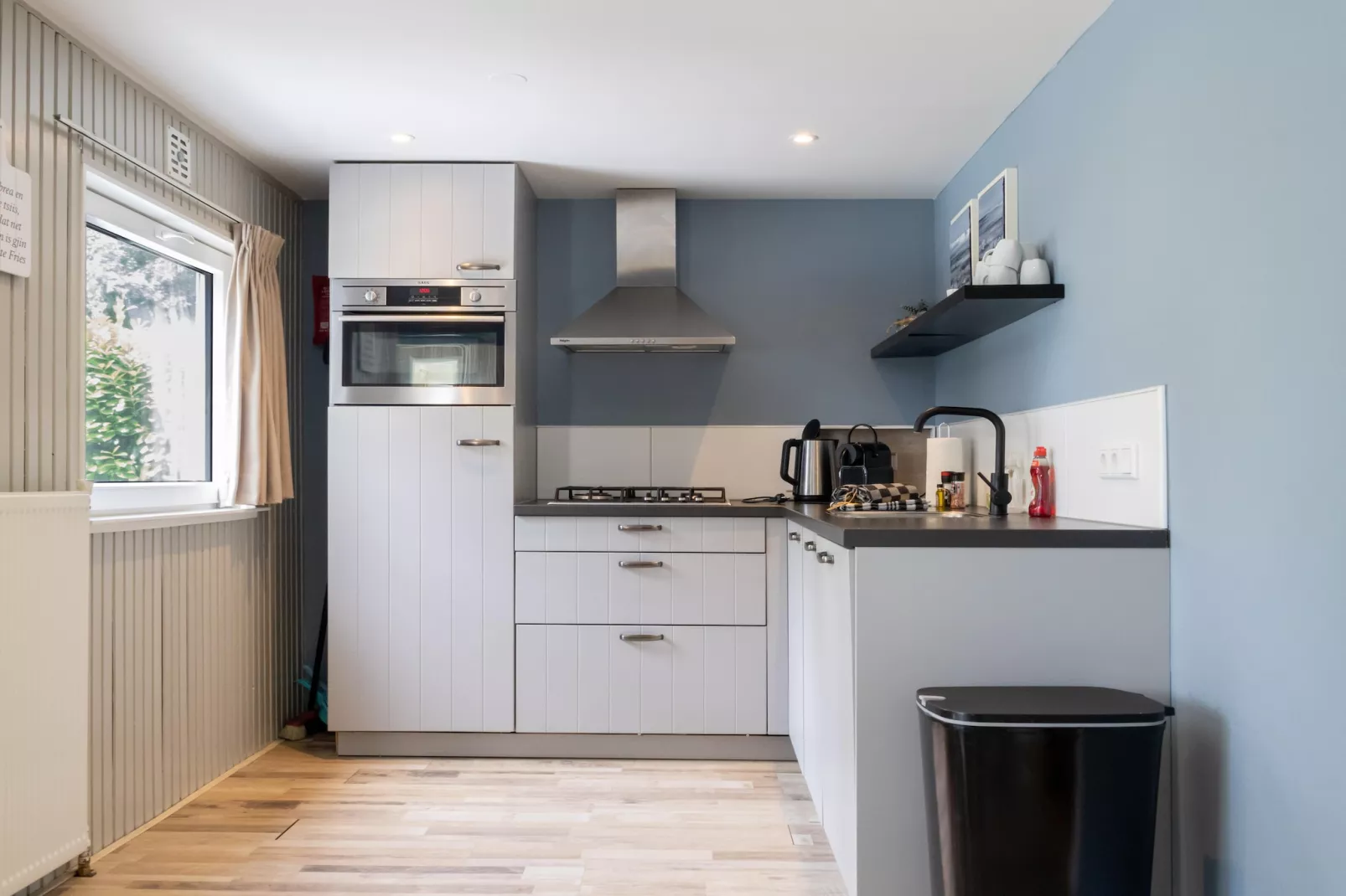 Huis & Meer nabij het Ijsselmeer - Keuken