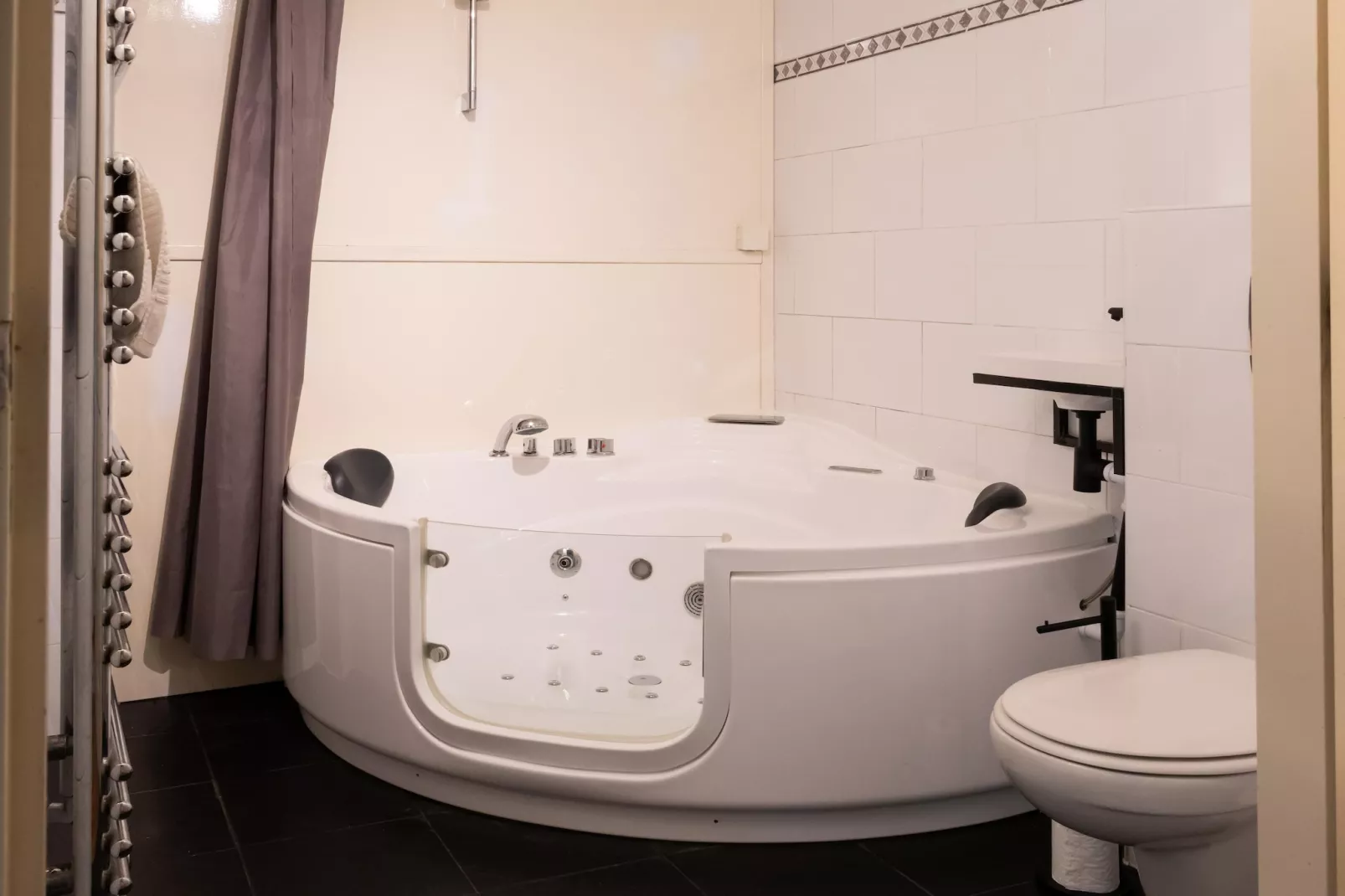 Huis in de Bossen - Badkamer