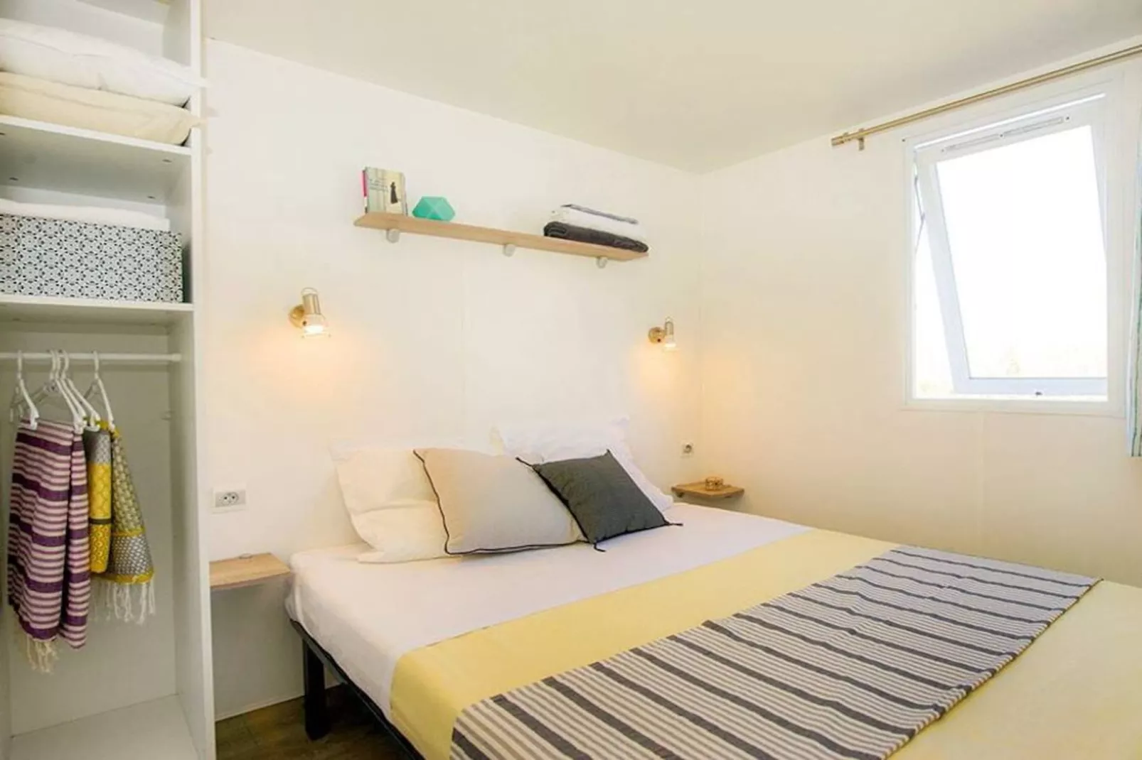 Mobil-home | Classic | 2 Bedrooms | 4/6 Pers. | Raised terrace | Air-con. - Niet-getagd