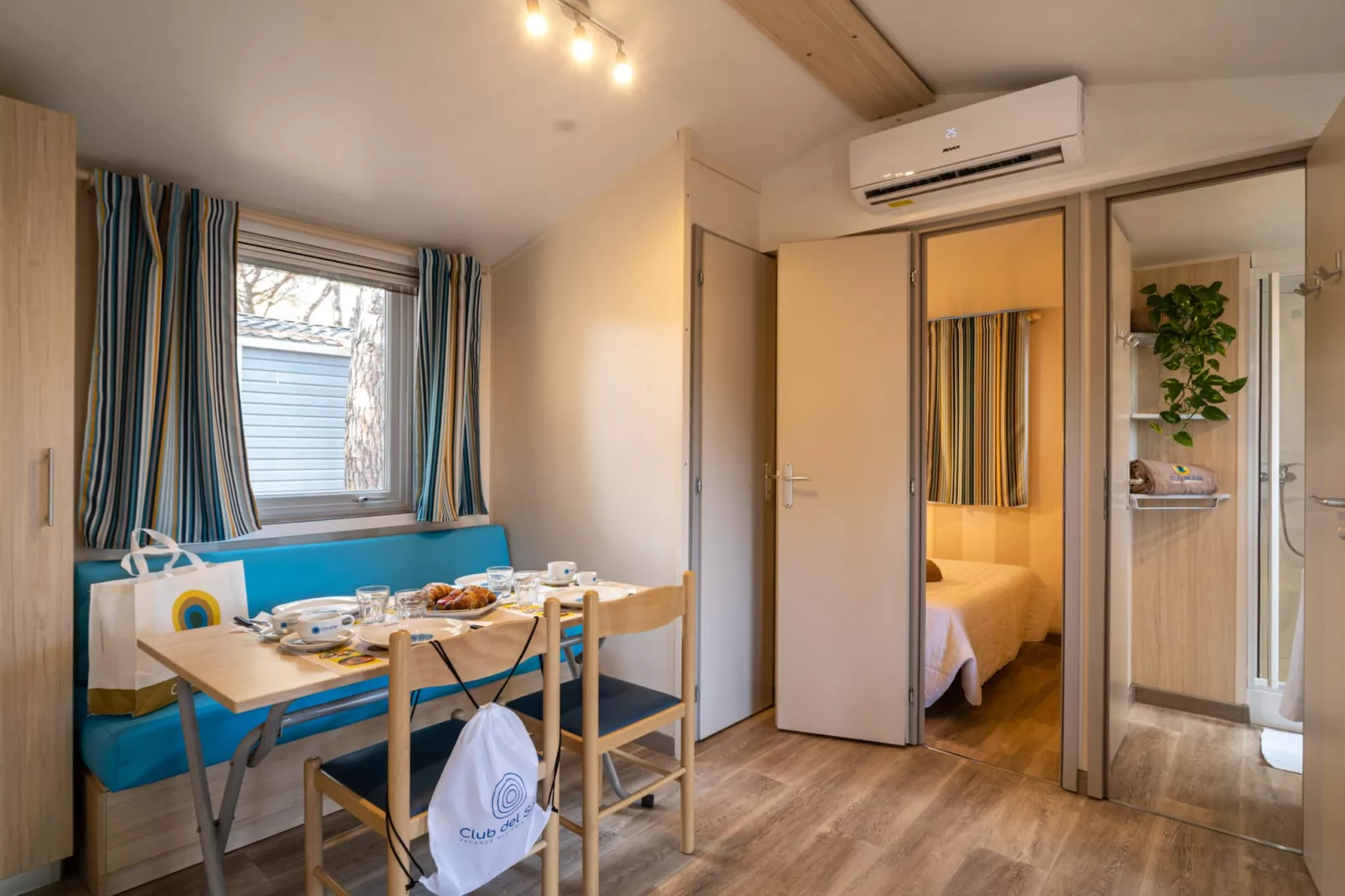 Club del Sole Orbetello Family Collection / LODGE COMFORT DOG max cap5 pax - Woonkamer