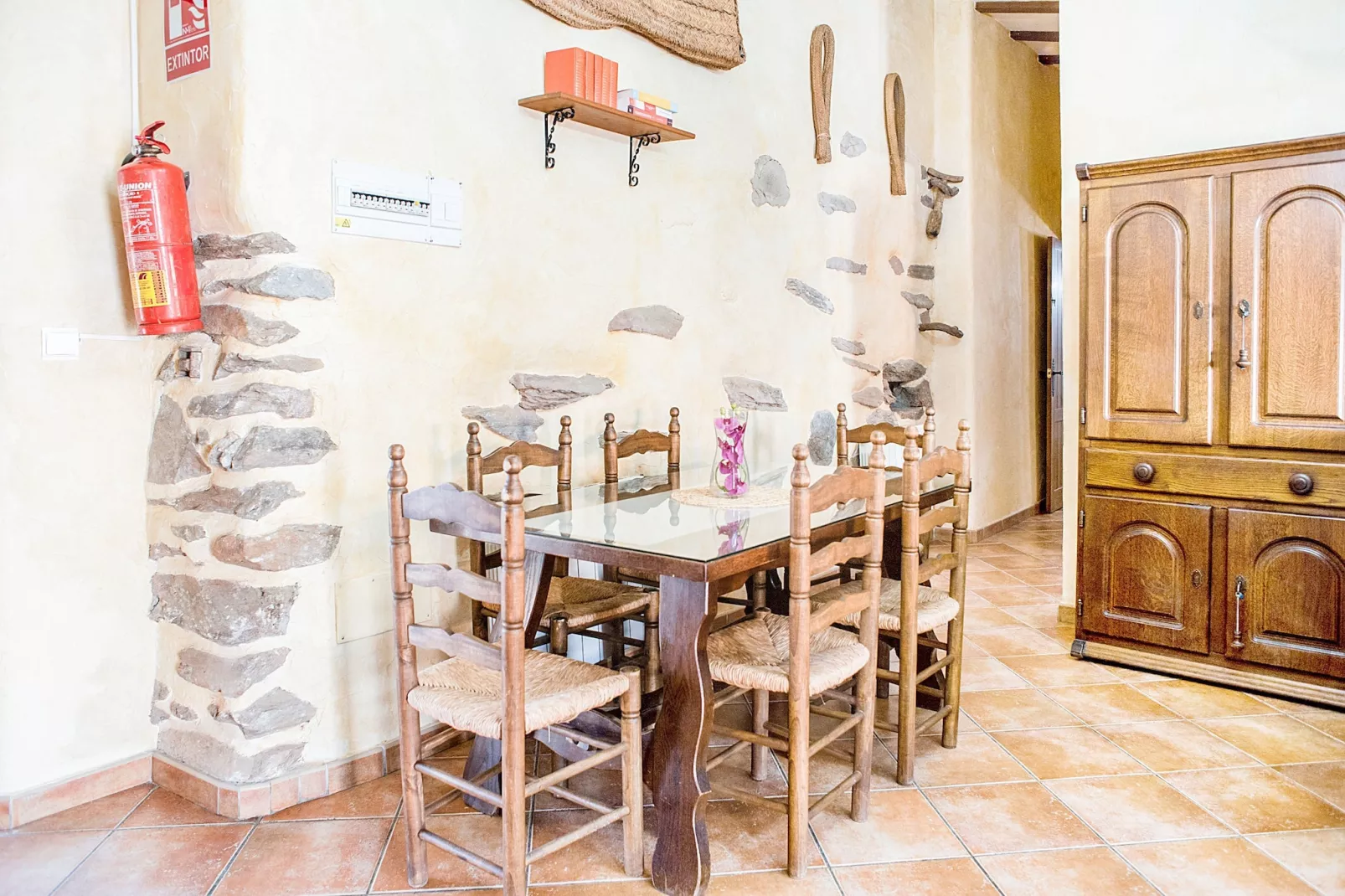La Albaida - 6 pax - Eetkamer