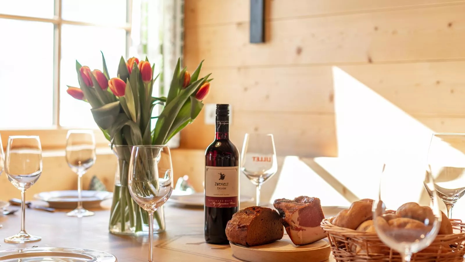 Schönangeralm Skihütte - Eetkamer