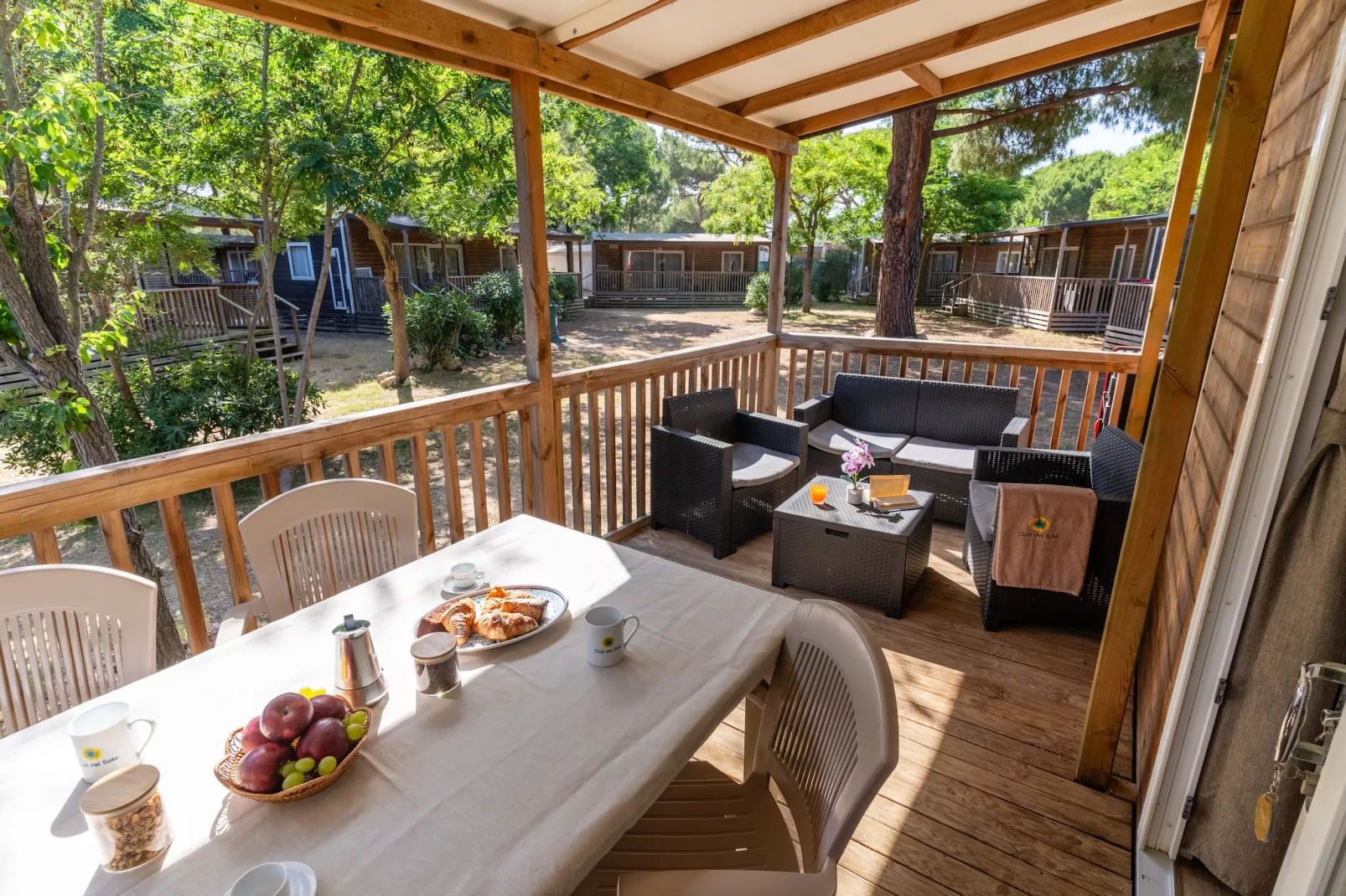 Club del Sole Orbetello Family Collection / LODGE DELUXE max cap 4 pax - Terrasbalkon