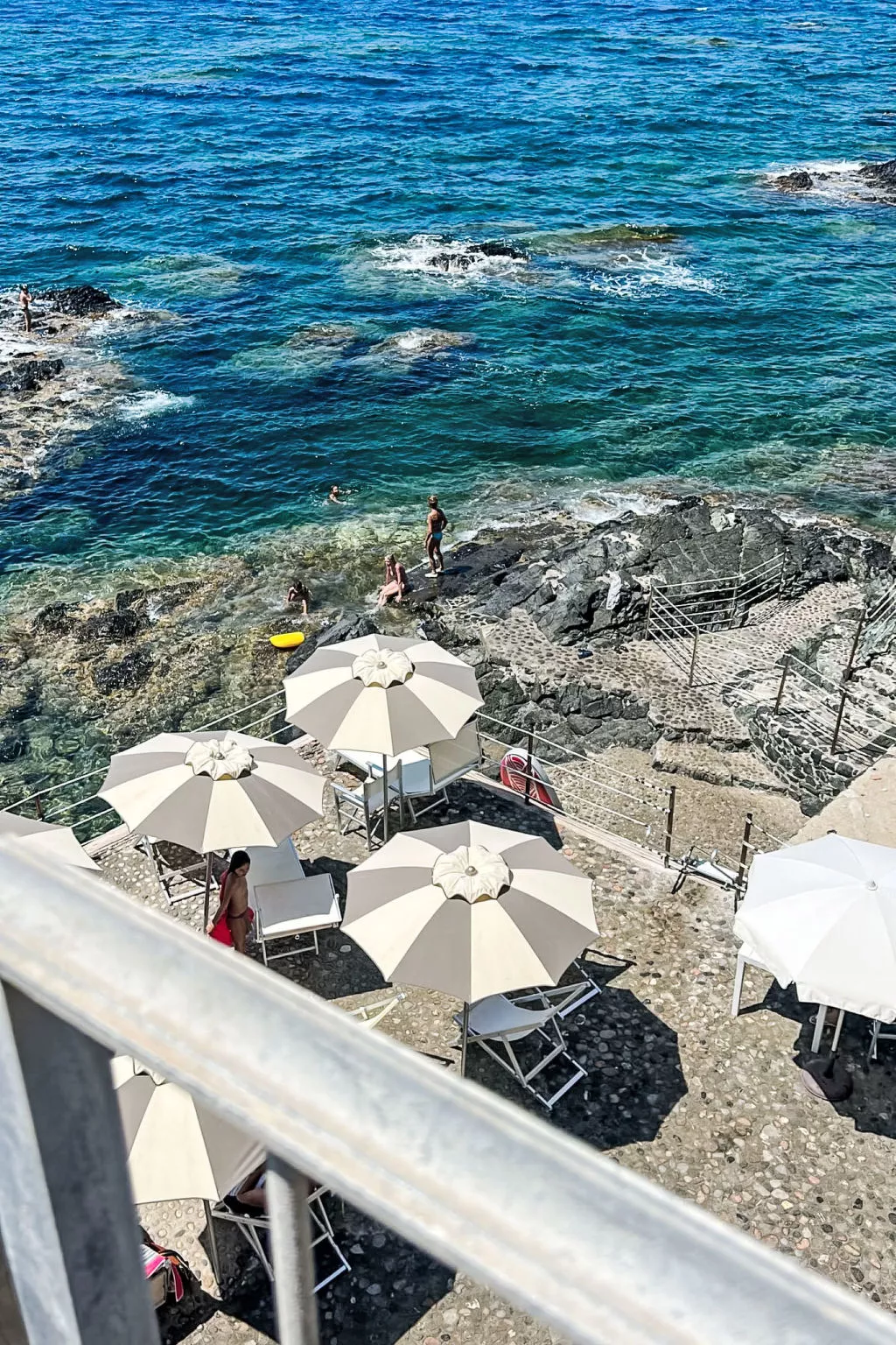 Rosa di sera - Buiten