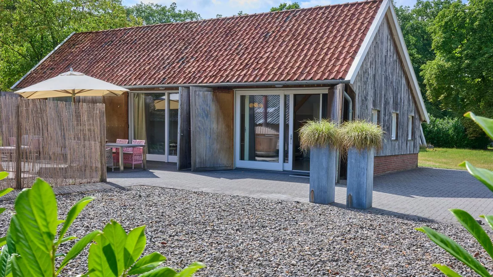 Twente Village - Buitenkant zomer