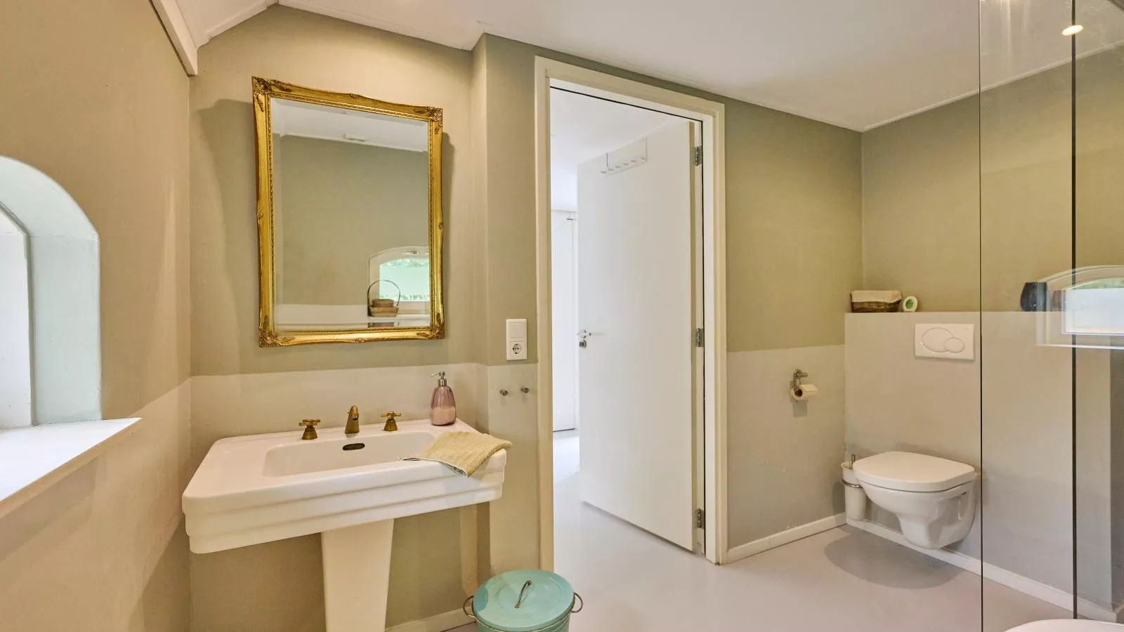 Farmers Lodge Combi - Badkamer