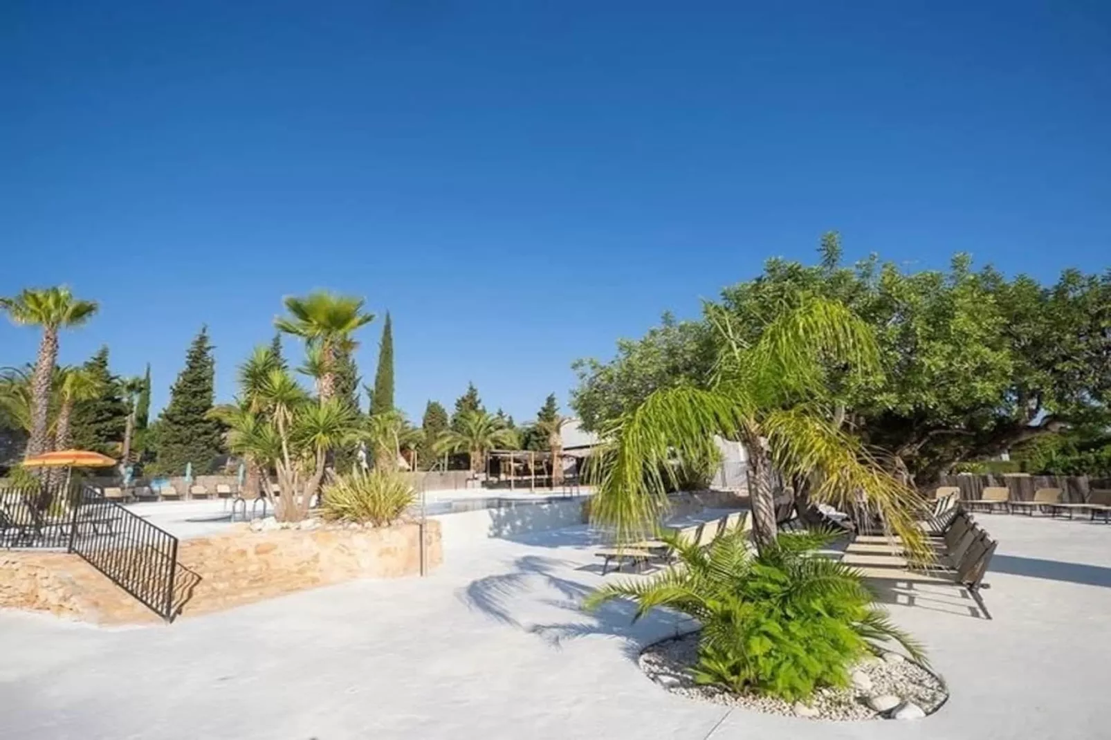 Mobil-home | Classic | 2 Bedrooms | 4/6 Pers. | Raised terrace | Air-con. - Niet-getagd