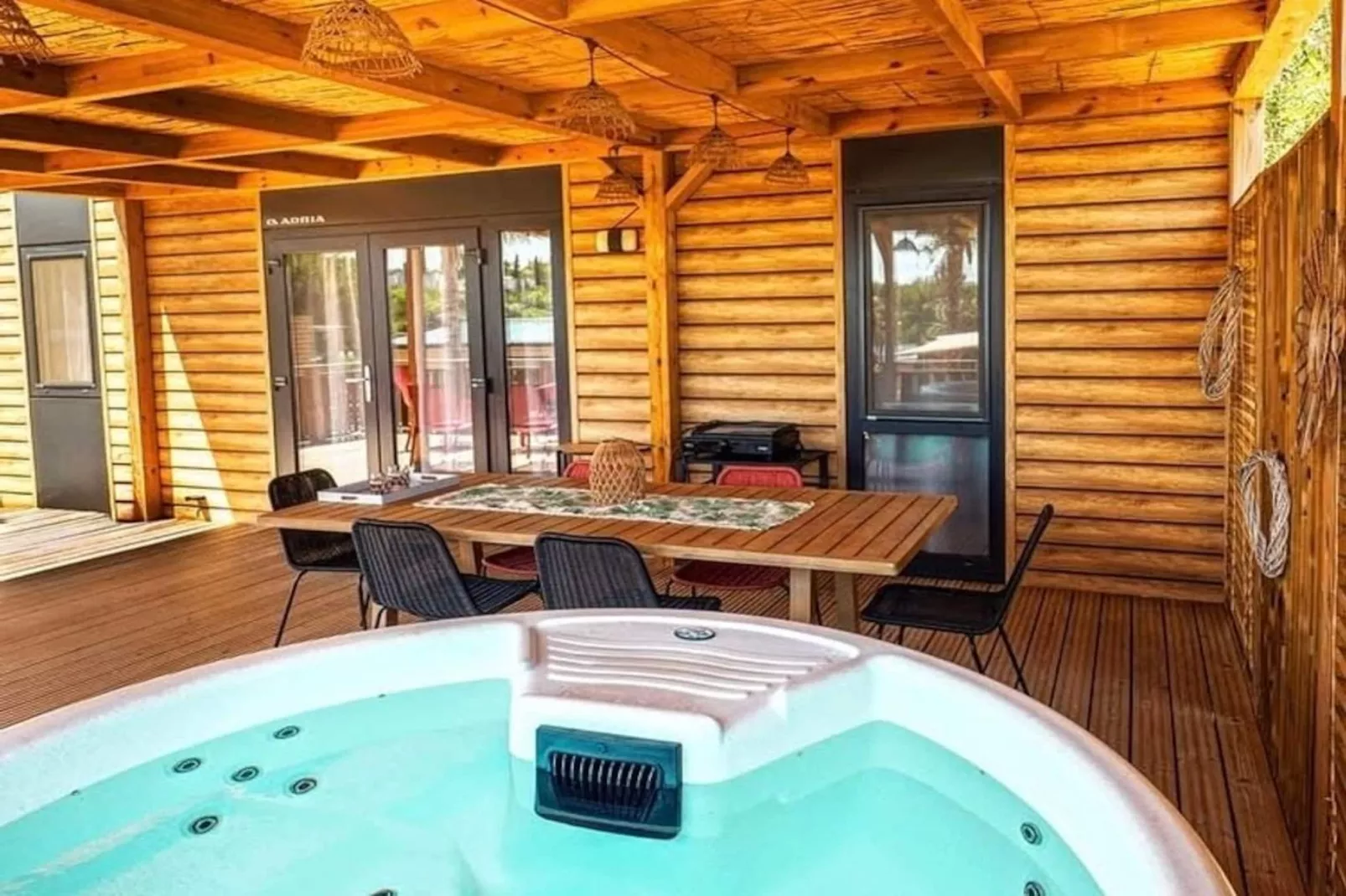 Mobil-home | Classic | 2 Bedrooms | 4/6 Pers. | Raised terrace | Air-con. - Niet-getagd