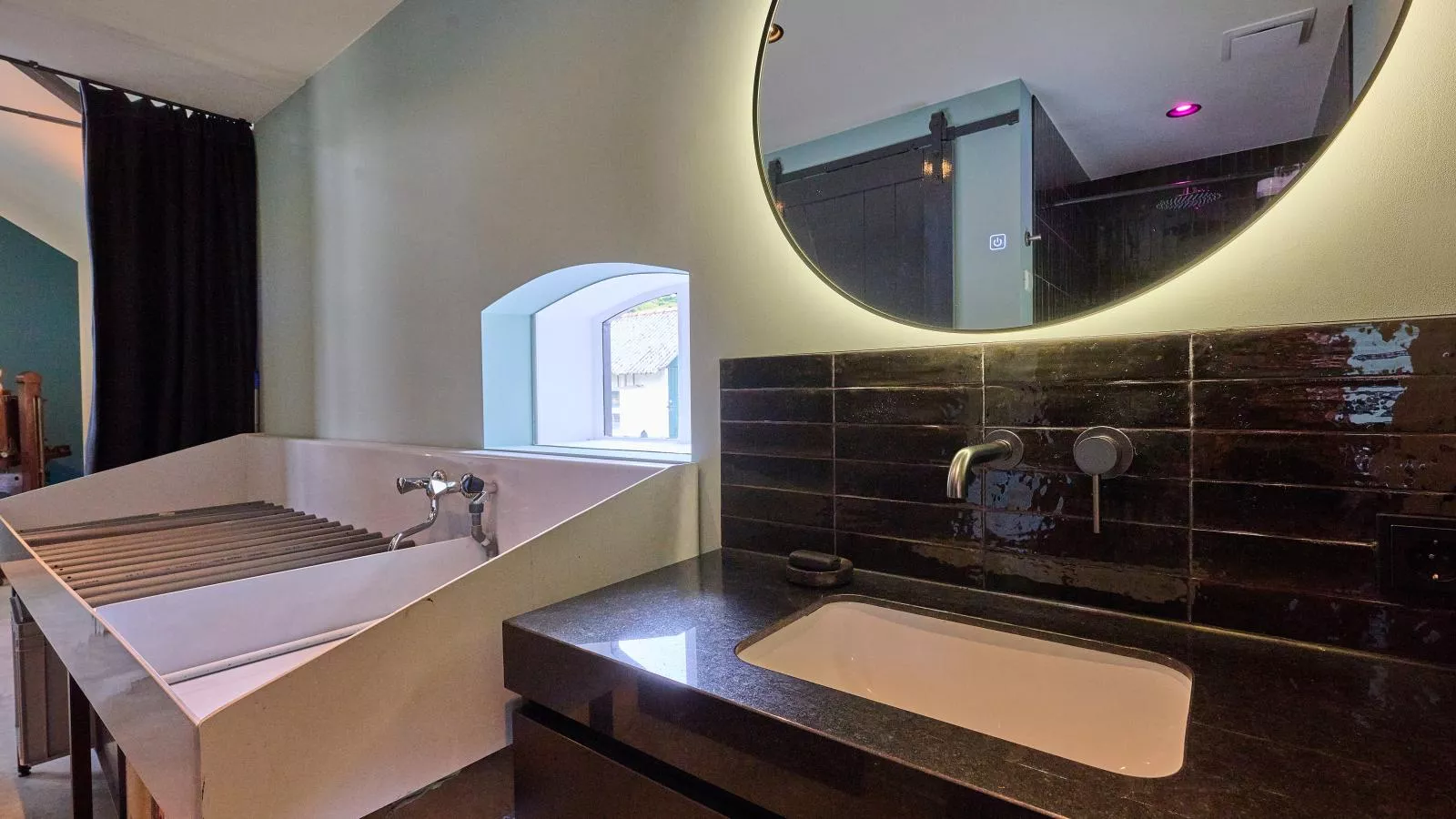 Twente Village - Badkamer