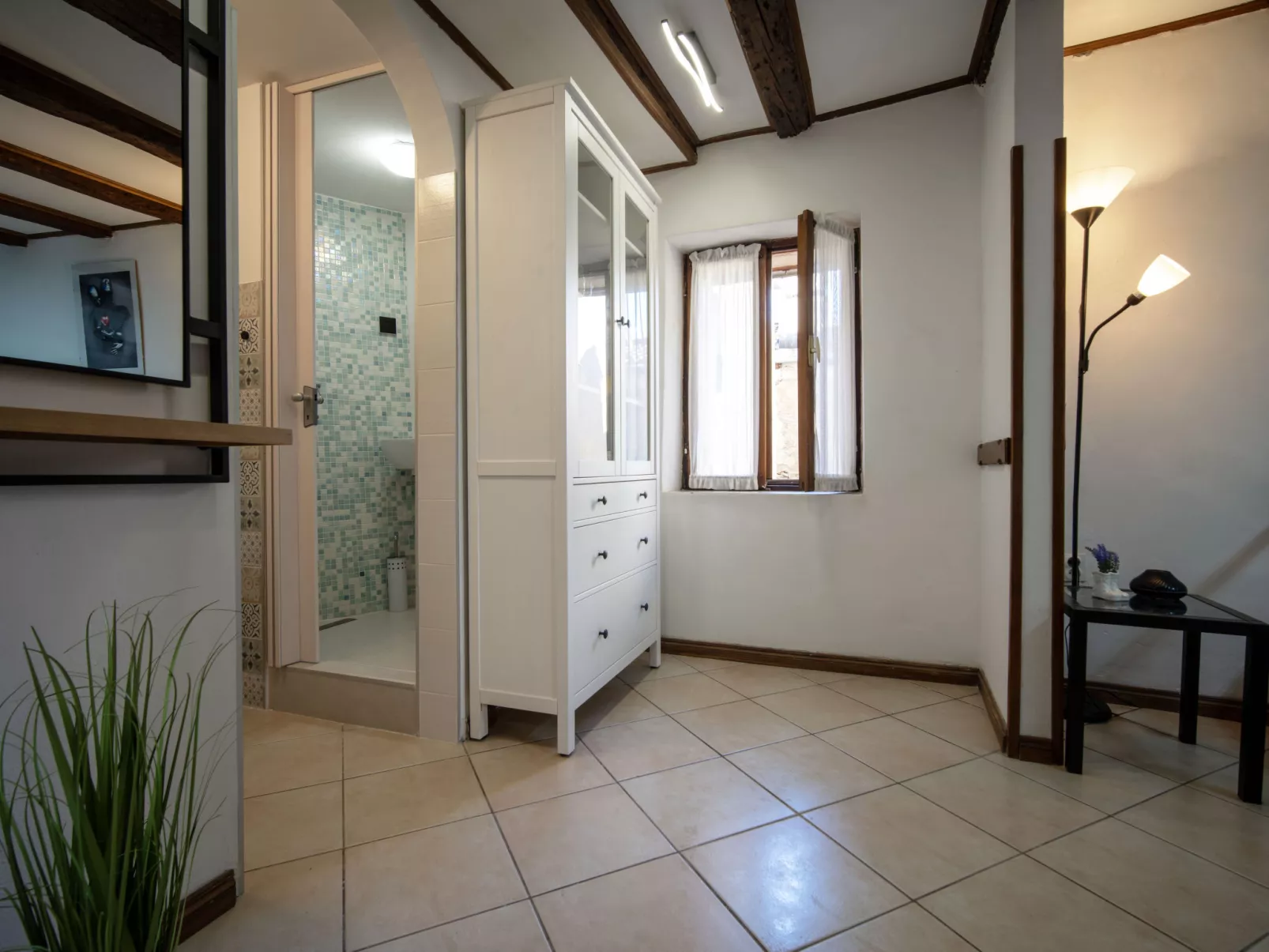 Piccolo Mondo - Binnen