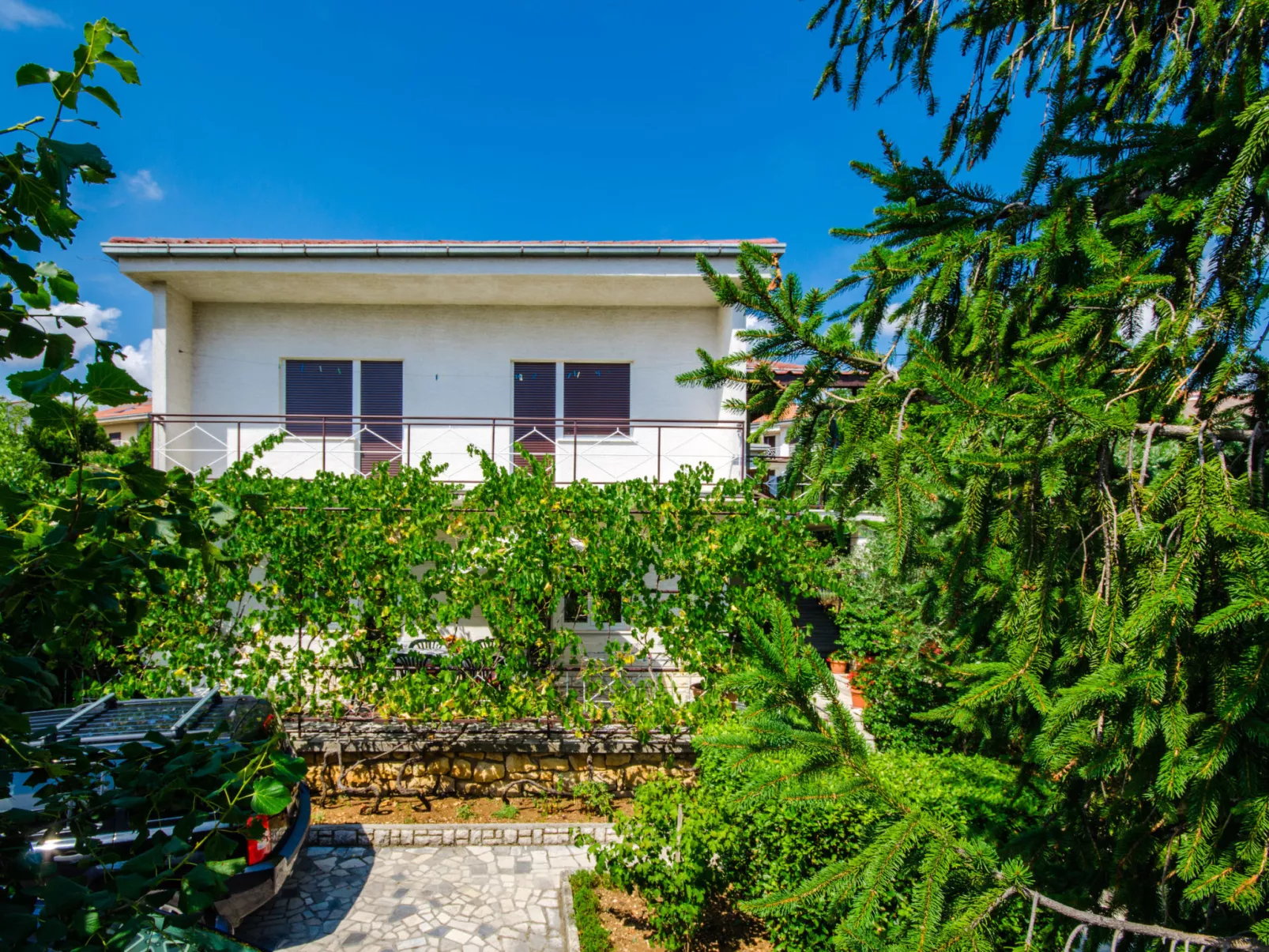 SOBE FRANO I LOVRO APP / HR-10373-05 - Image-tags.info