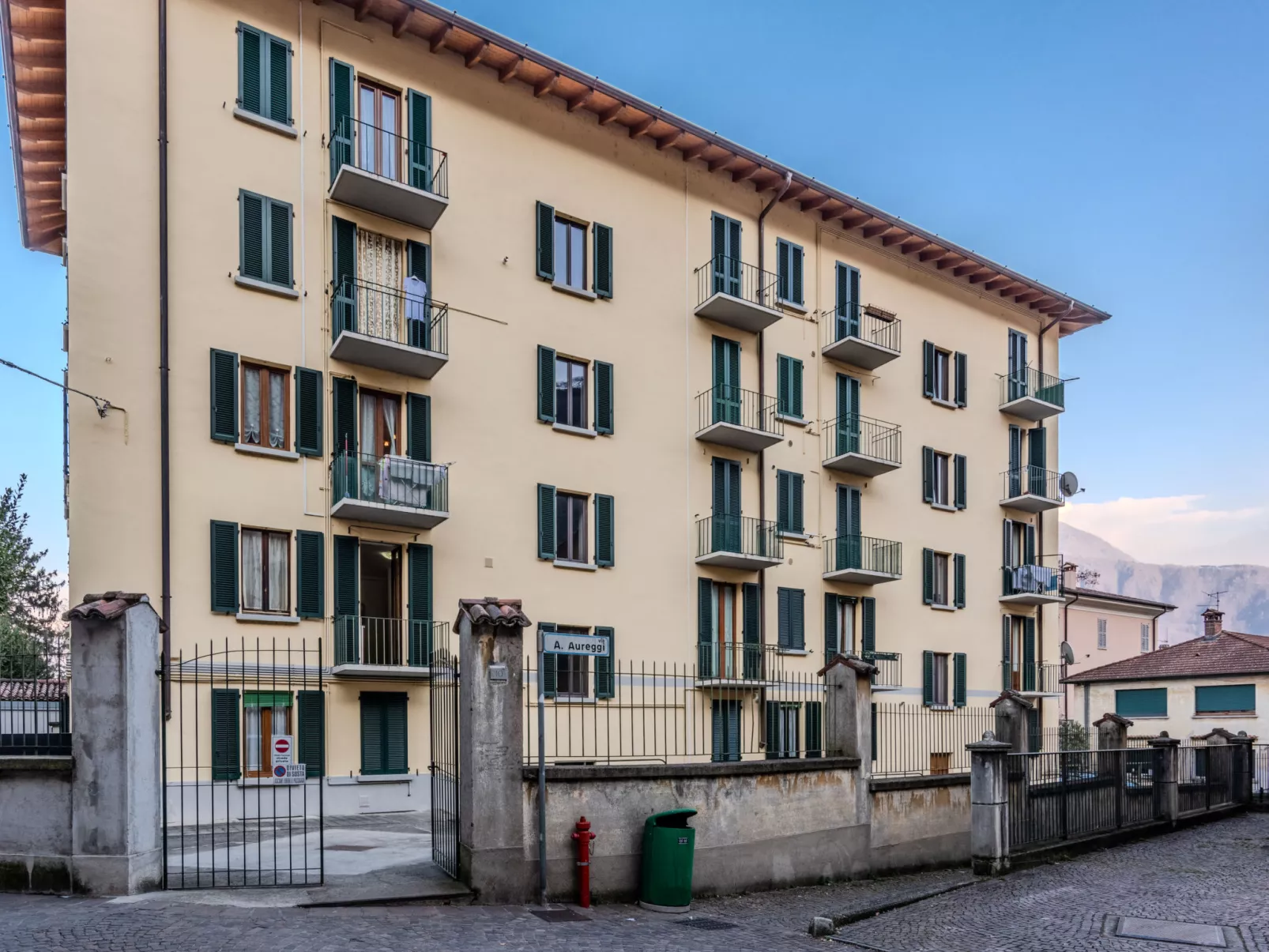 Cozy Holiday Home - Buiten