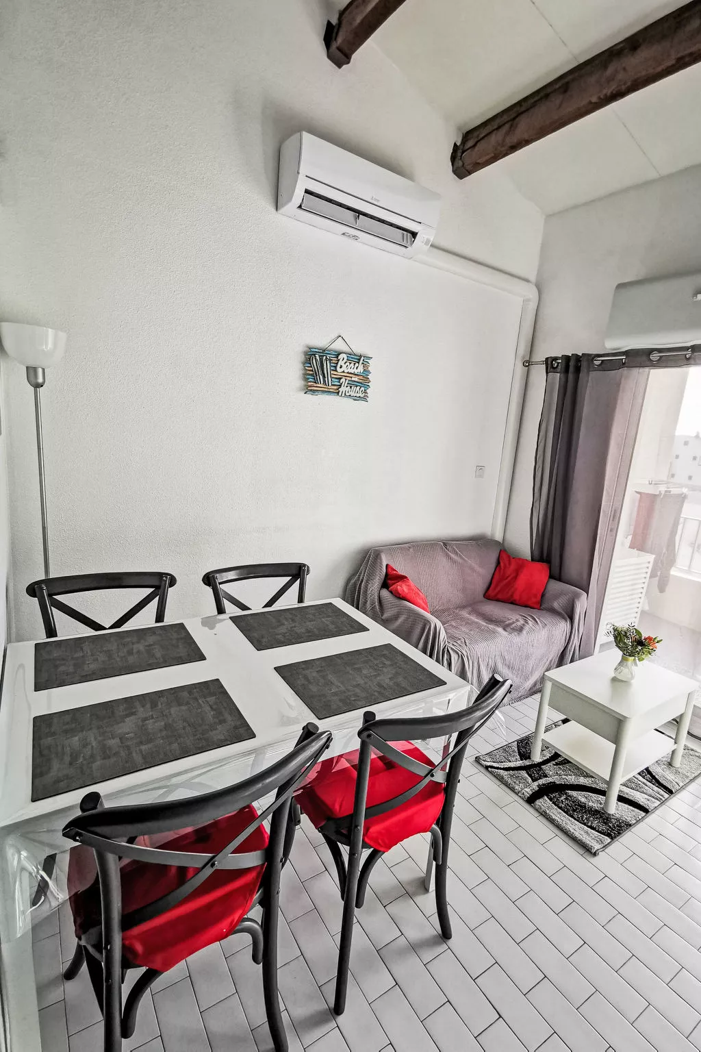 Santa Monica 2 - Binnen