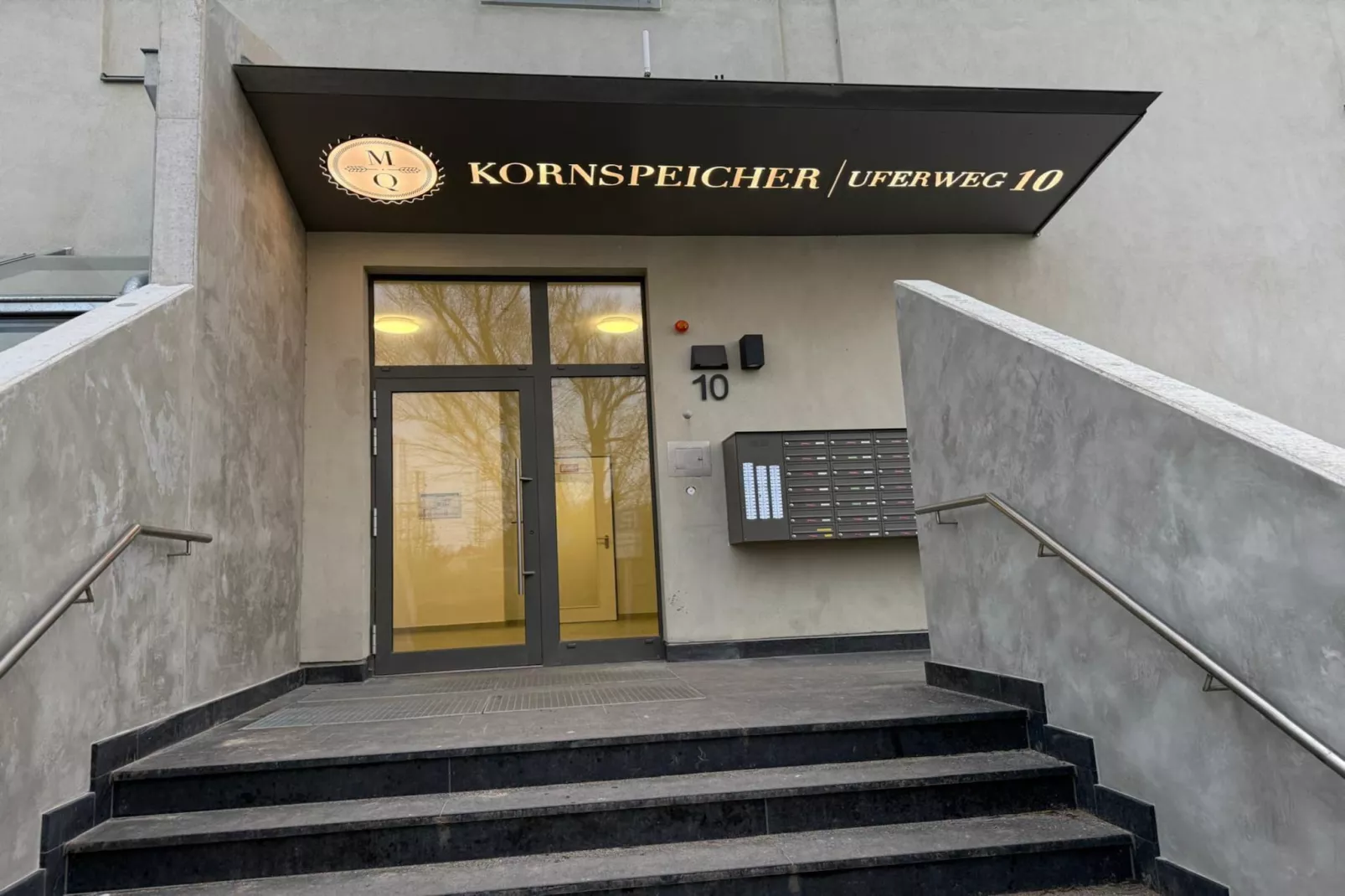 Kornloft - Panorama Lake View 9 - Hal-ontvangst