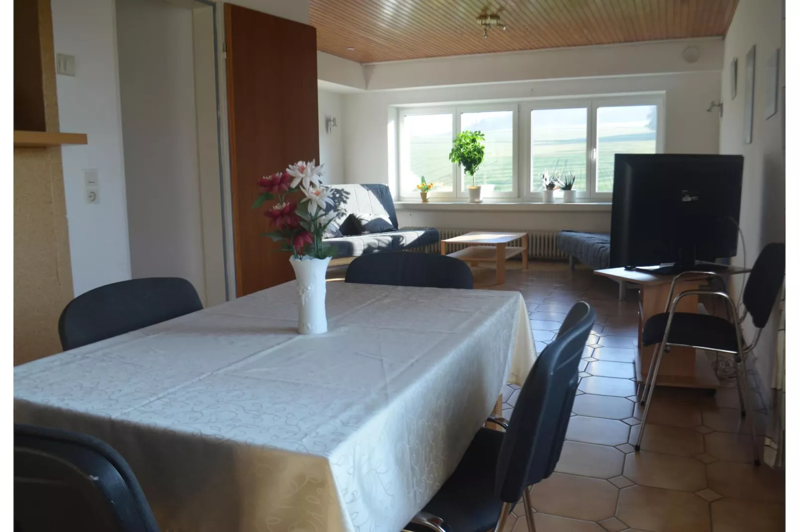 Gästehaus Kühne Fewo 2 DG & Fewo 1 OG - Woonkamer