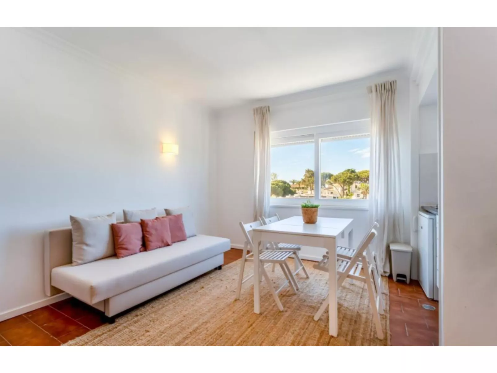 Studio 54 - Sunny Way - Binnen