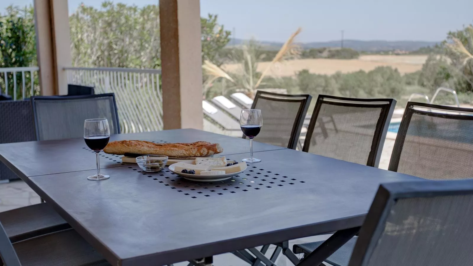 Domaine Oliveraie 10-Terrasbalkon