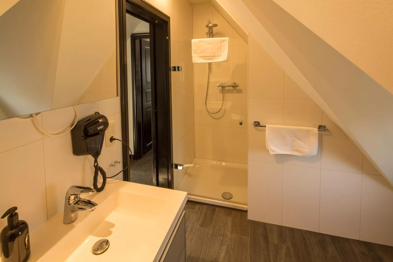 Ferienhaus Typ 3 95 qm - Badkamer