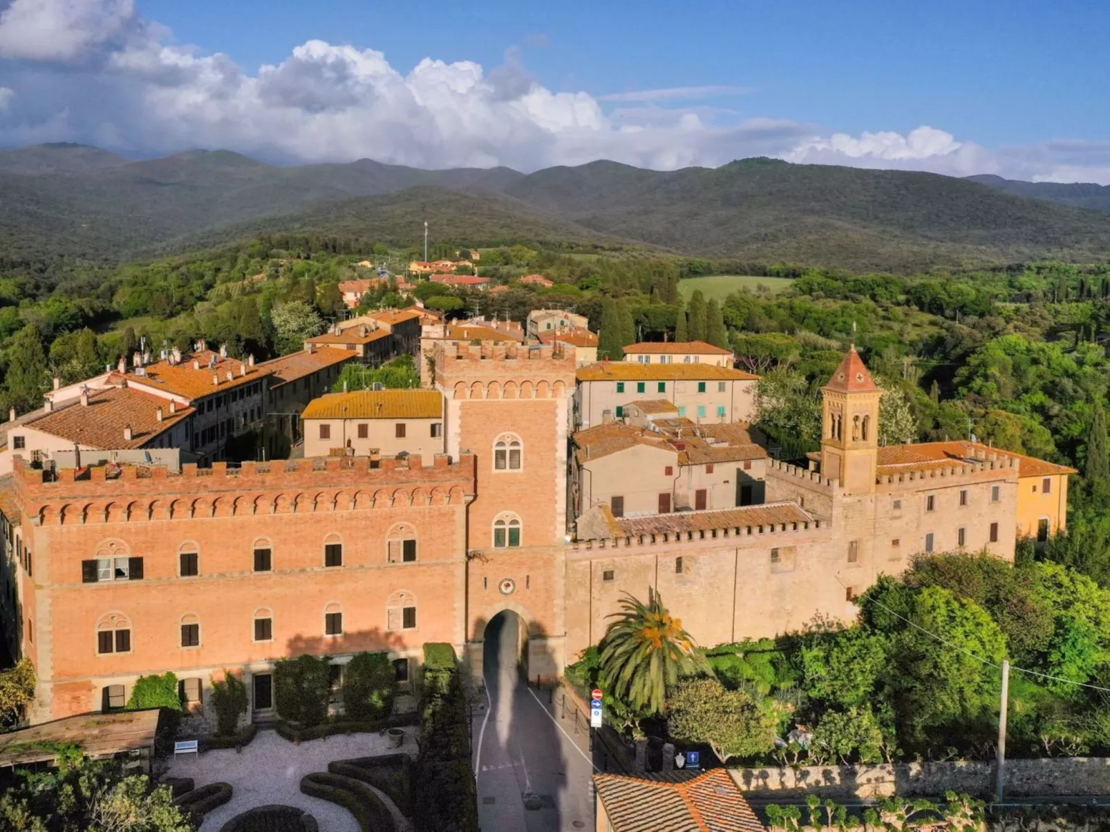 Casale Bolgherese - Omgeving