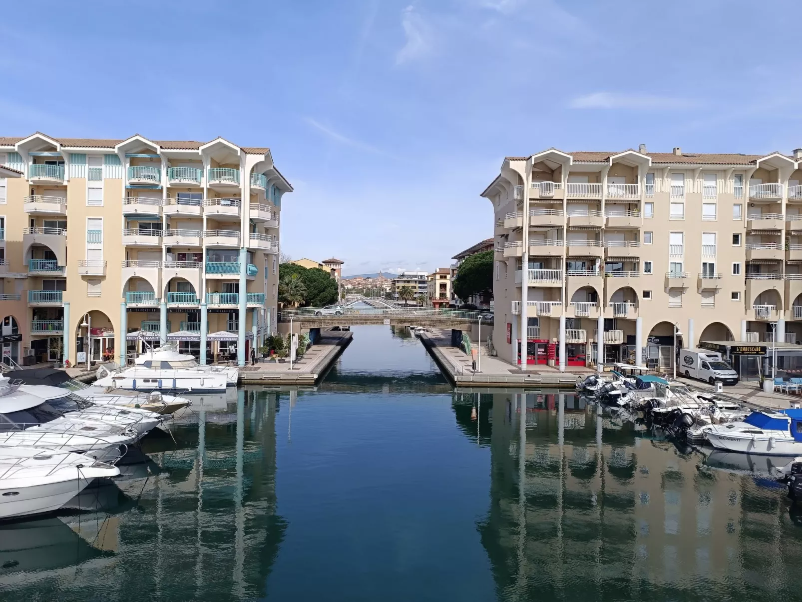 Port d'Attache - Omgeving