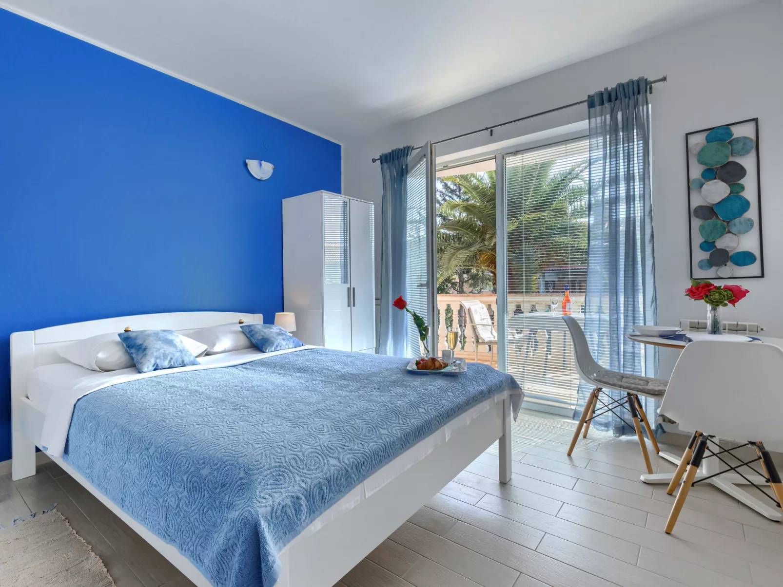 Villa Canaria studio