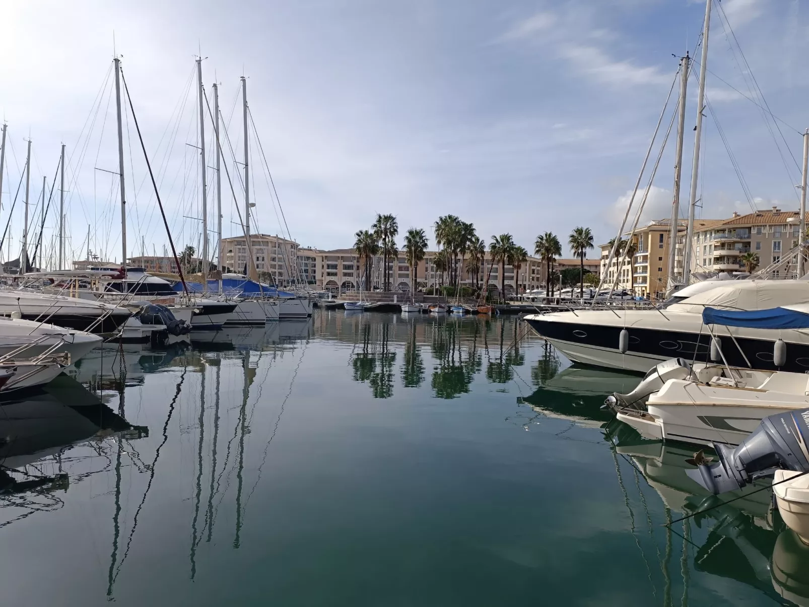 Port d'Attache - Omgeving