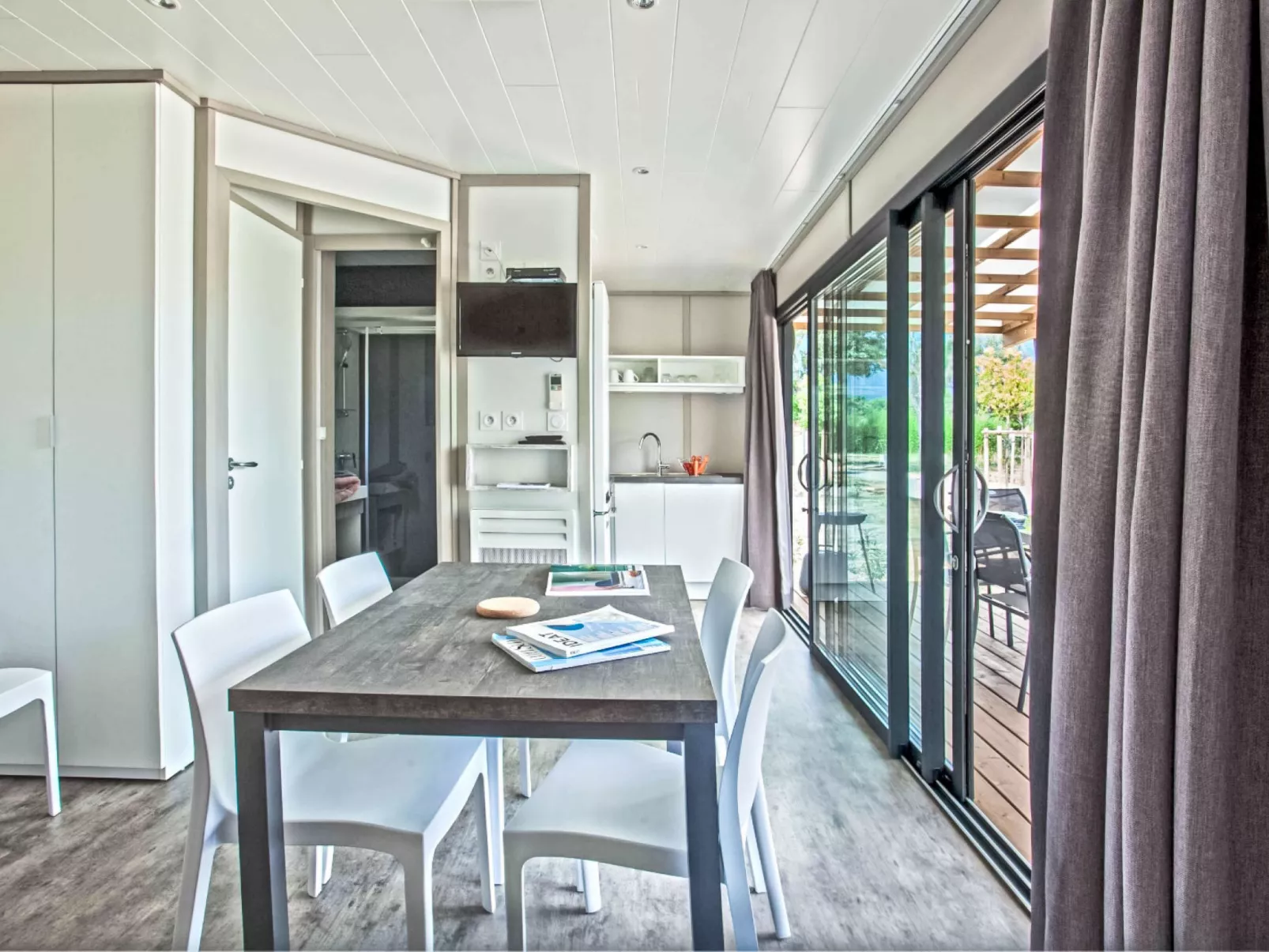 Lodge Natura 4p - Binnen