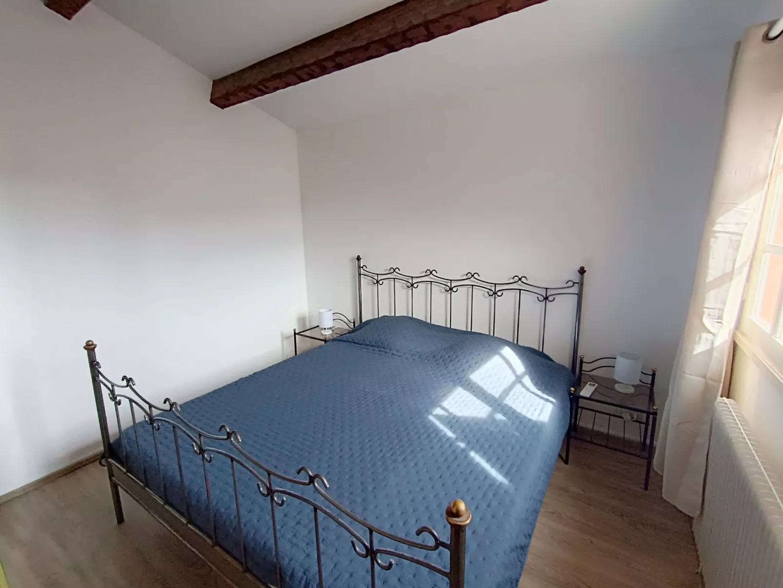 Les Troenes - Binnen