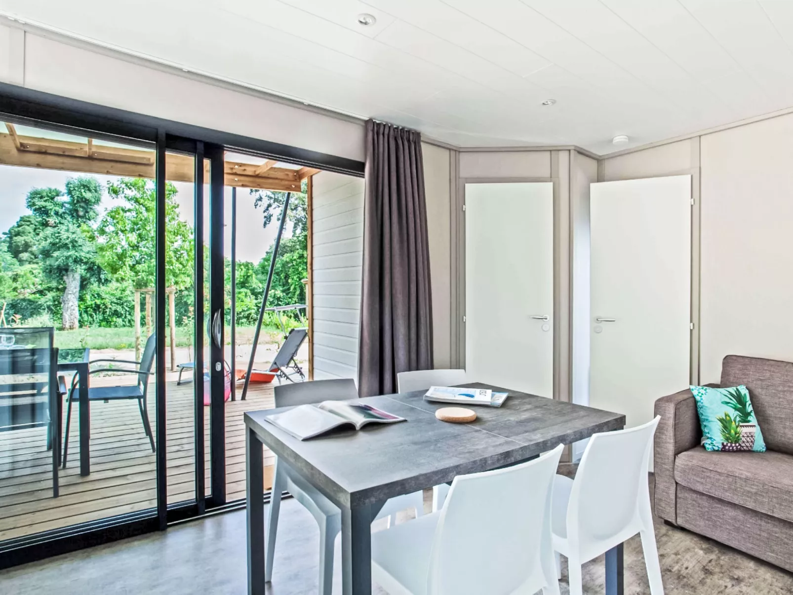 Lodge Natura 4p - Binnen