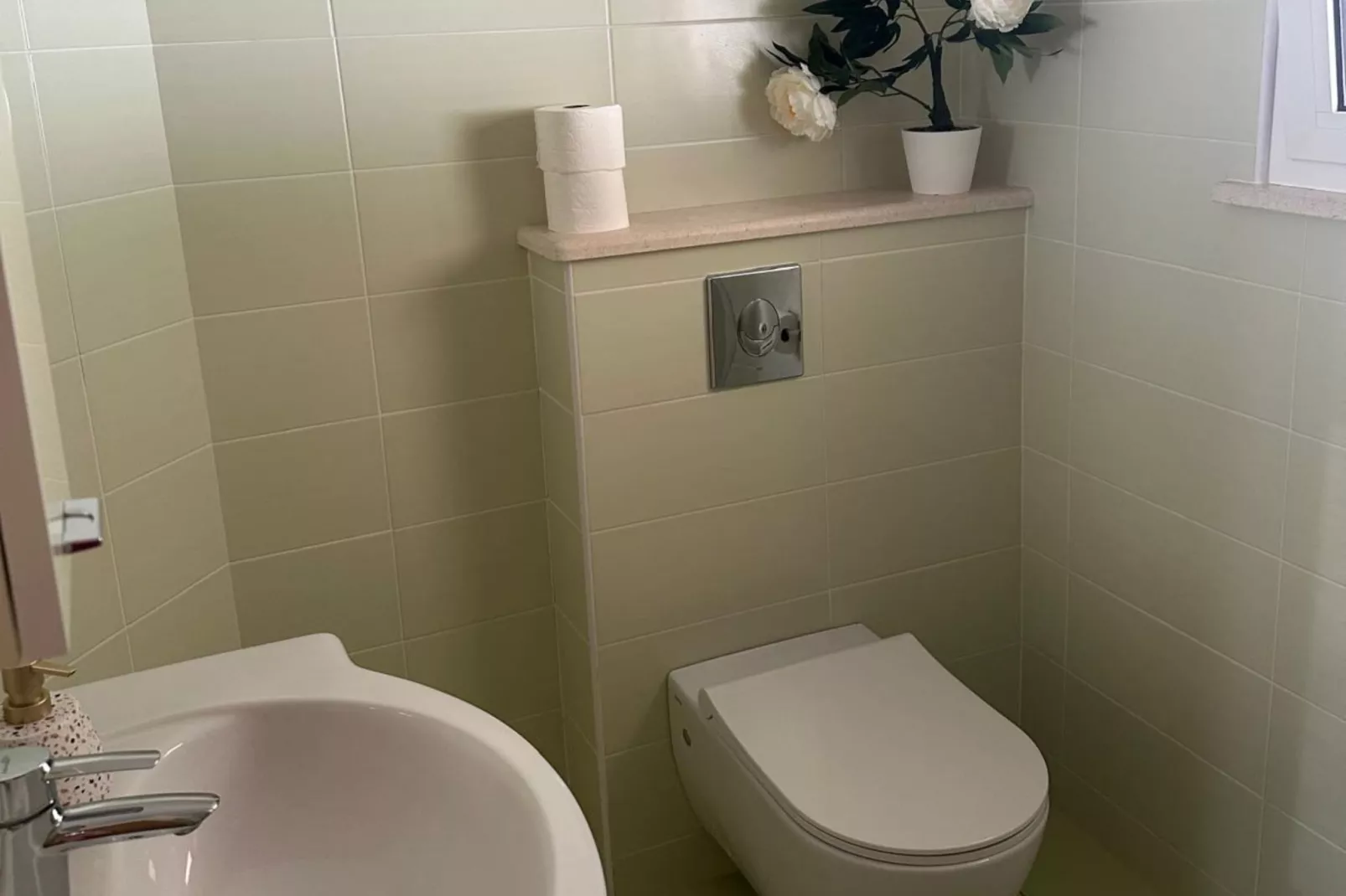 Apartments Korčula - Standard Two Bedroom Apartment with Terrace and Sea View (Seashell) - Badkamer